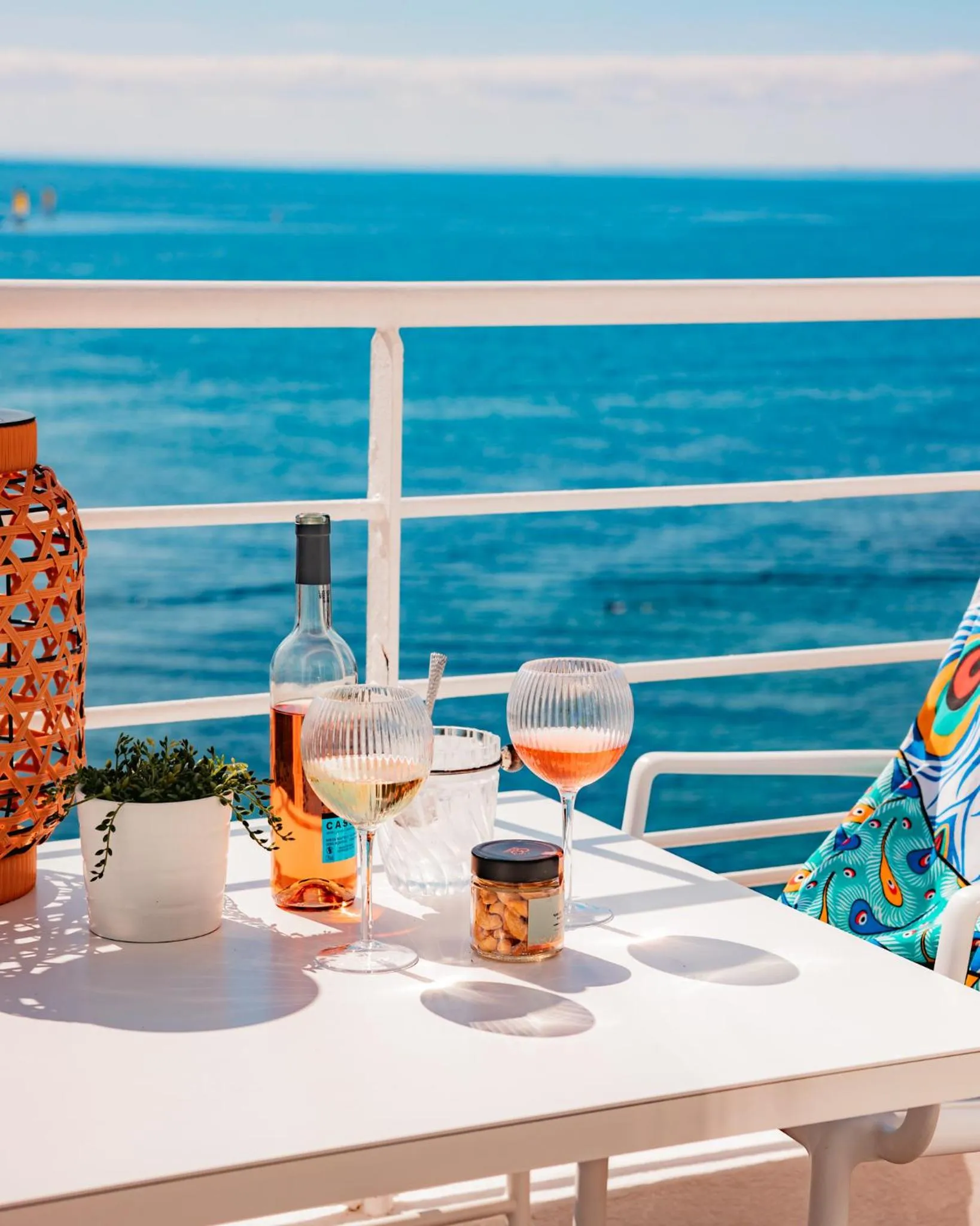 Hotel de La Plage - Mahogany