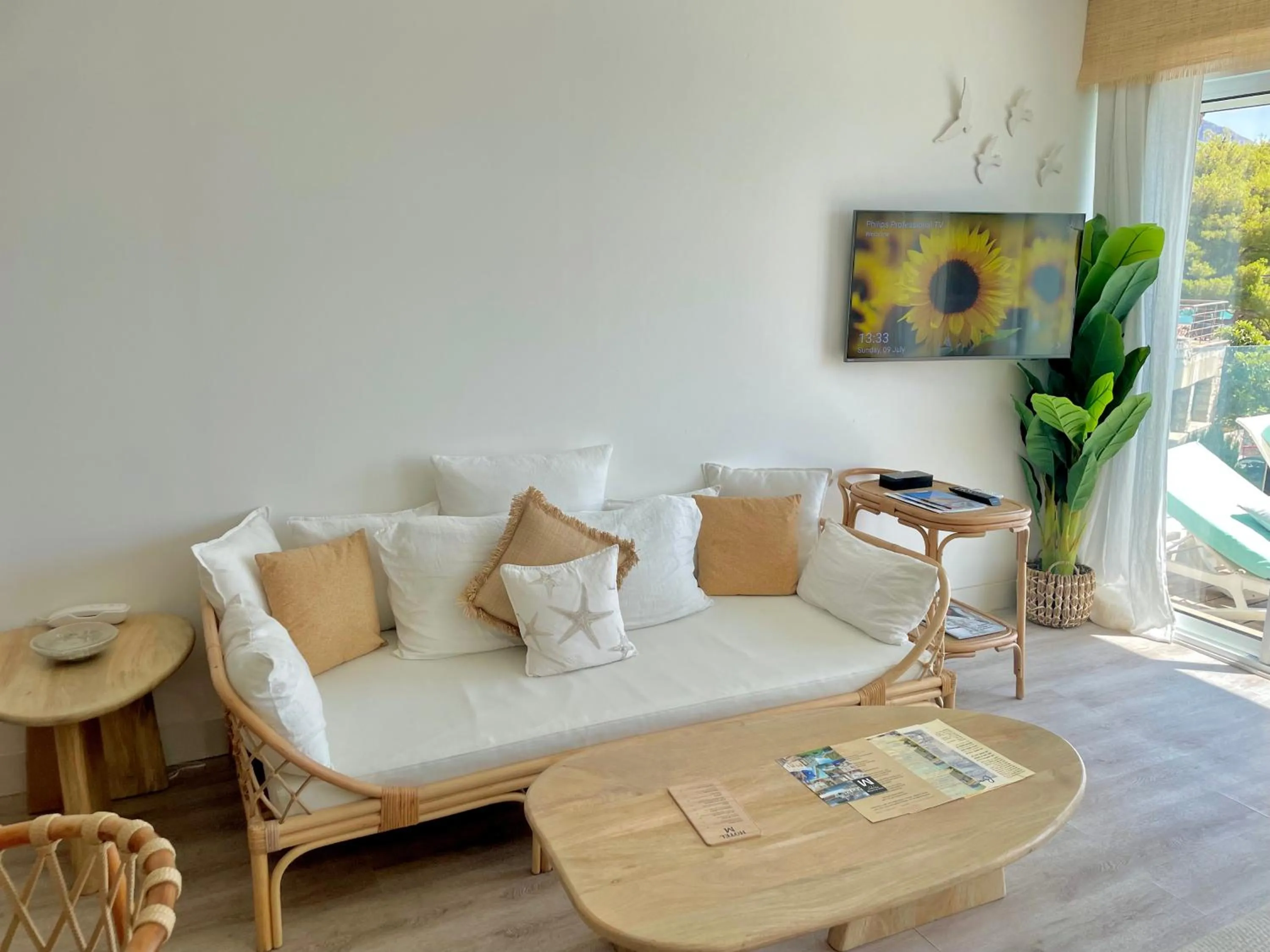 Hotel de La Plage - Mahogany