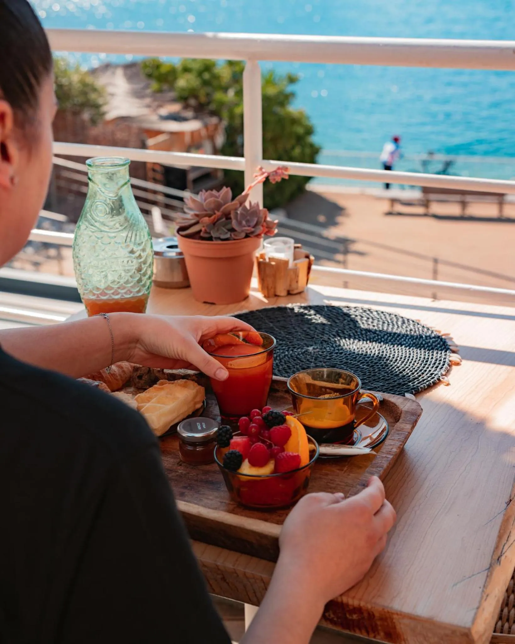 Hotel de La Plage - Mahogany