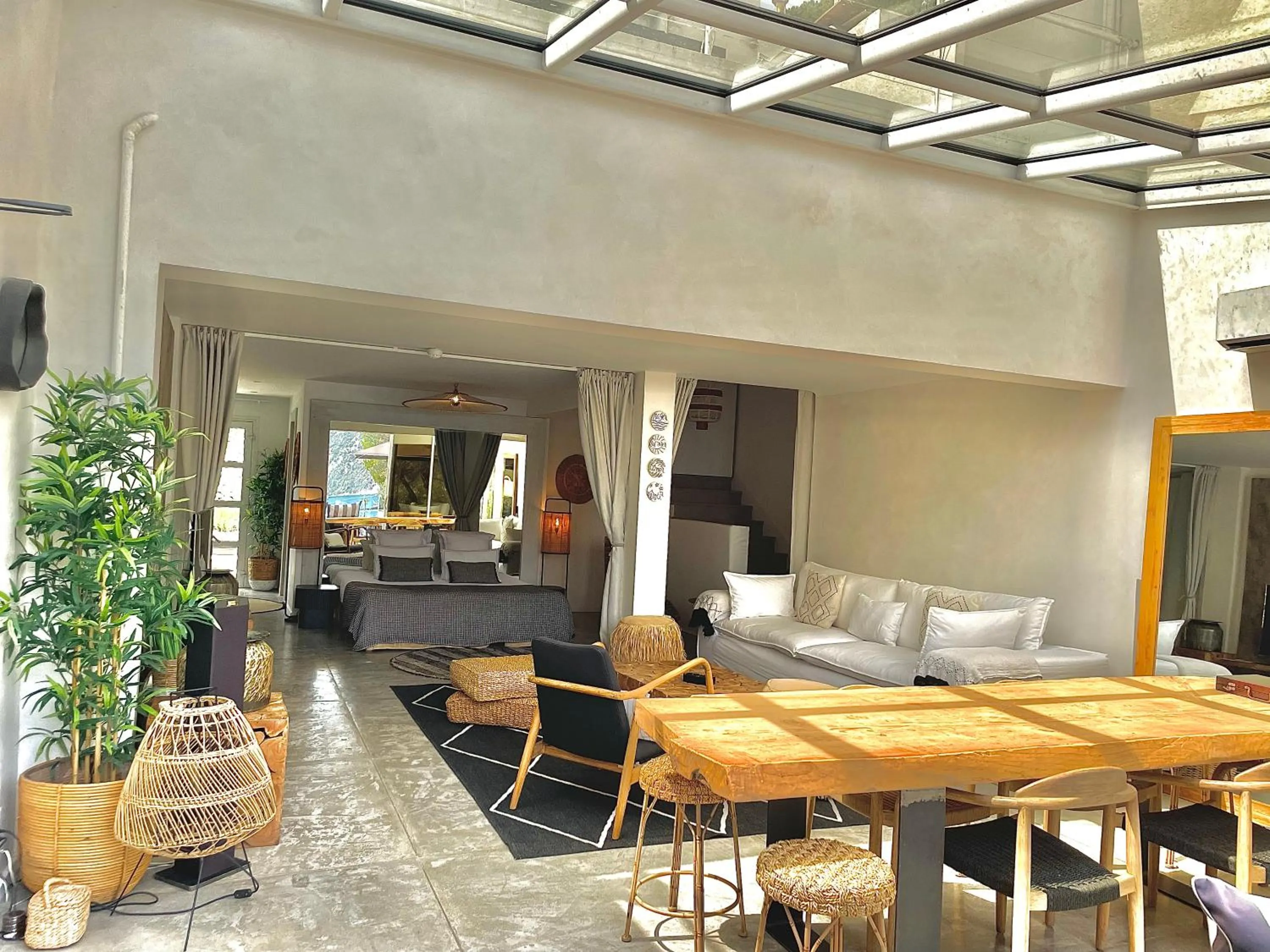 Hotel de La Plage - Mahogany