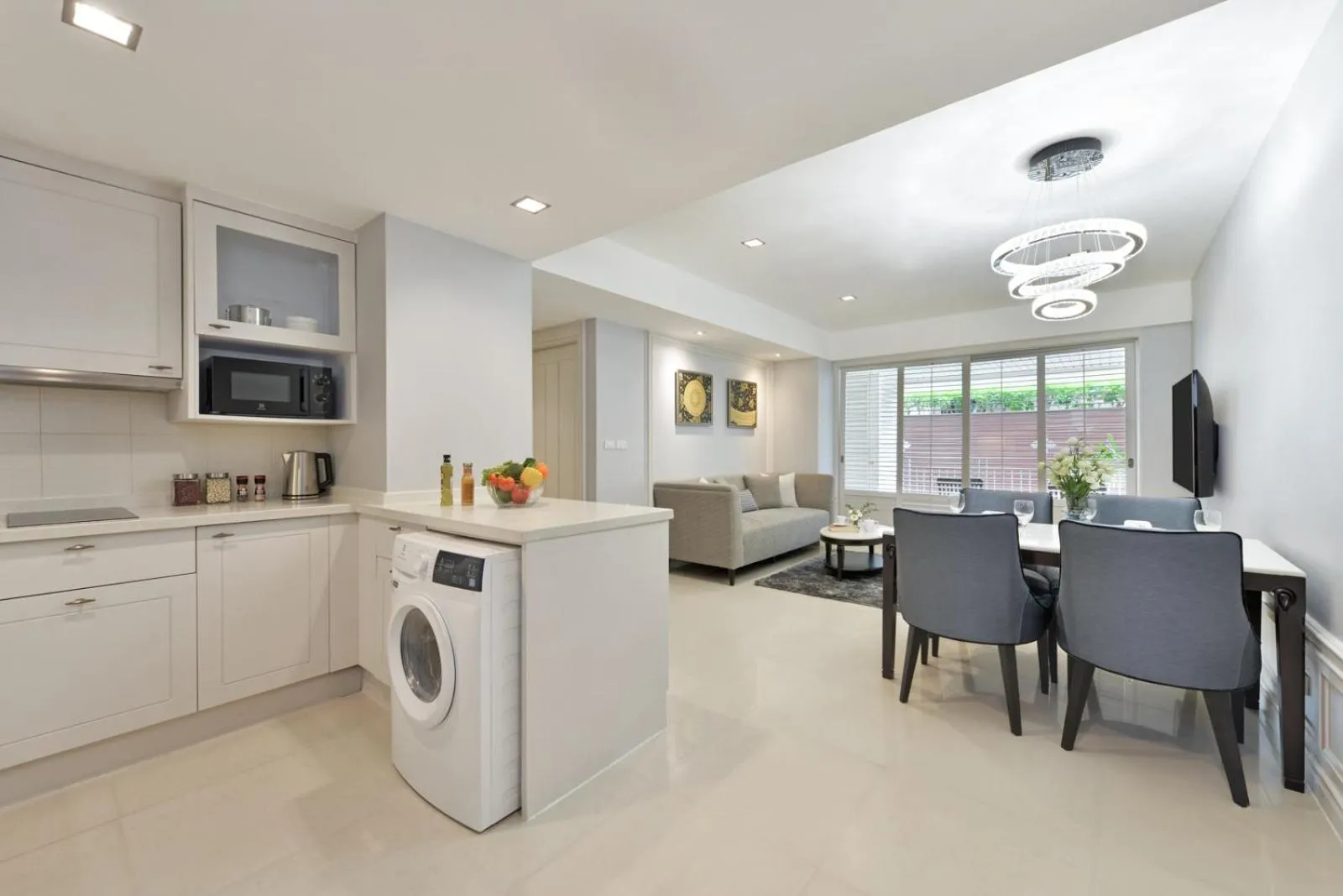 TV and multimedia in Centre Point Sukhumvit Thong-Lo