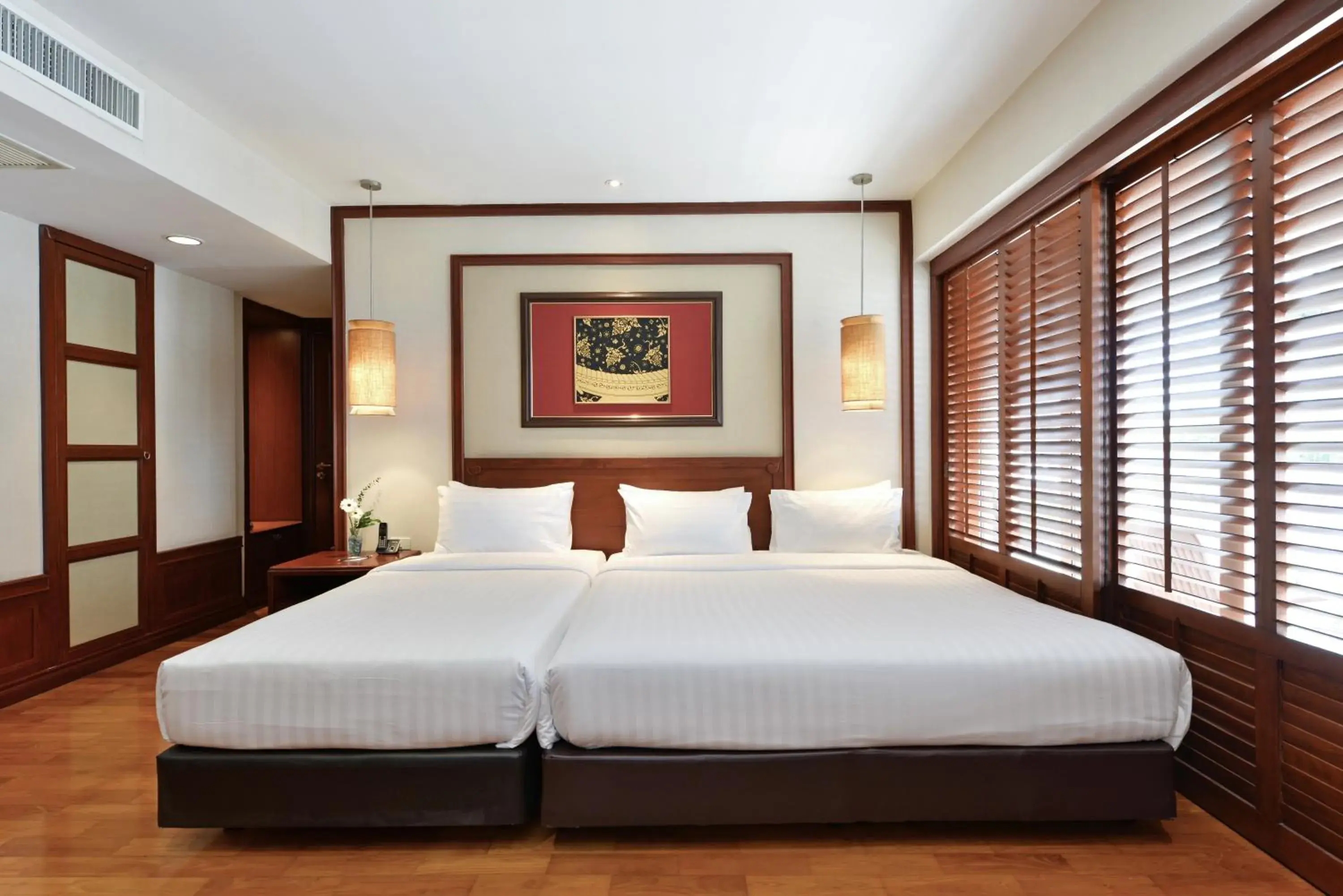 Two Bedroom Executive Family (8 people) in Centre Point Sukhumvit Thong-Lo Two Bedroom Executive Family (8 people) in Centre Point Sukhumvit Thong-Lo