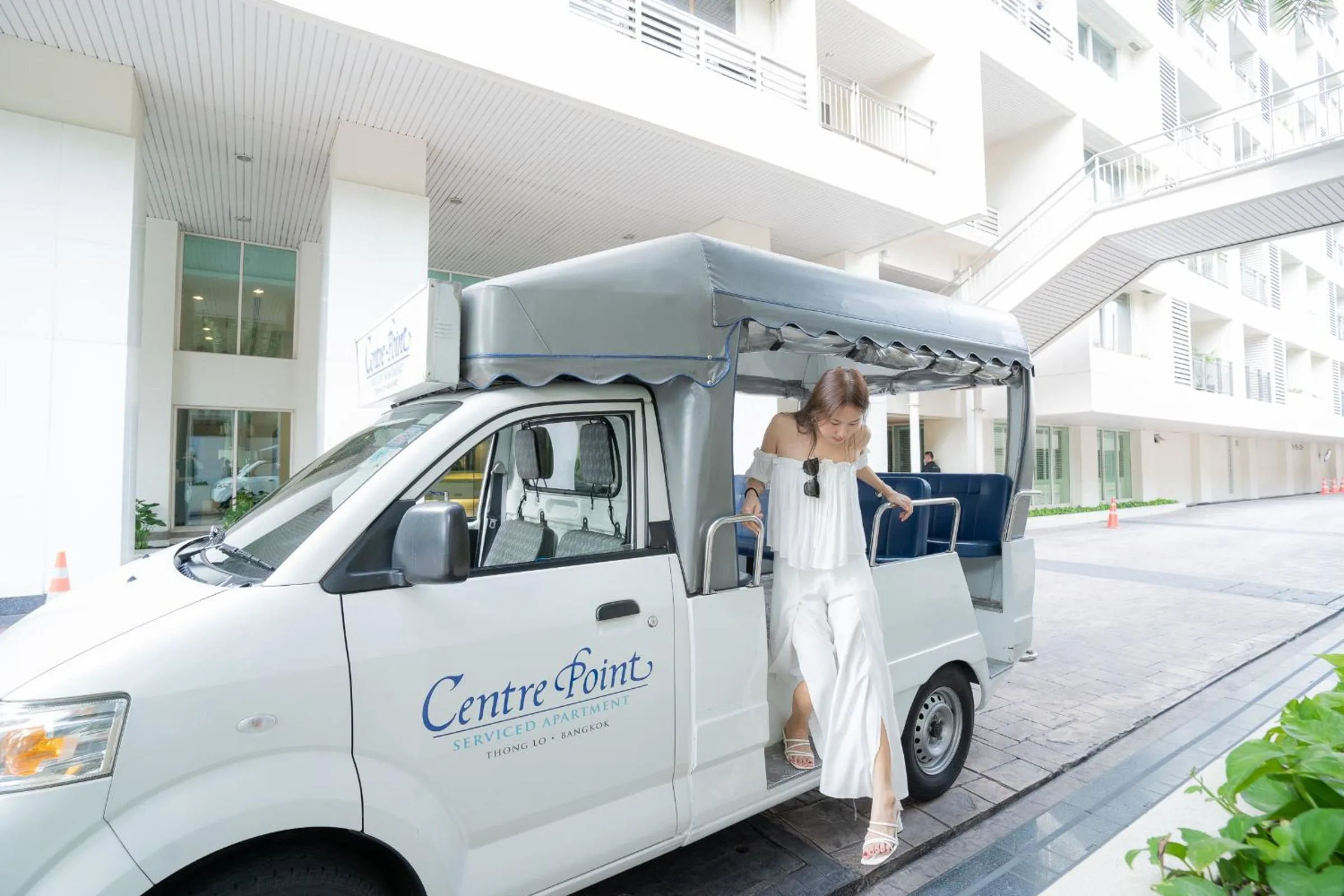 Property building in Centre Point Sukhumvit Thong-Lo