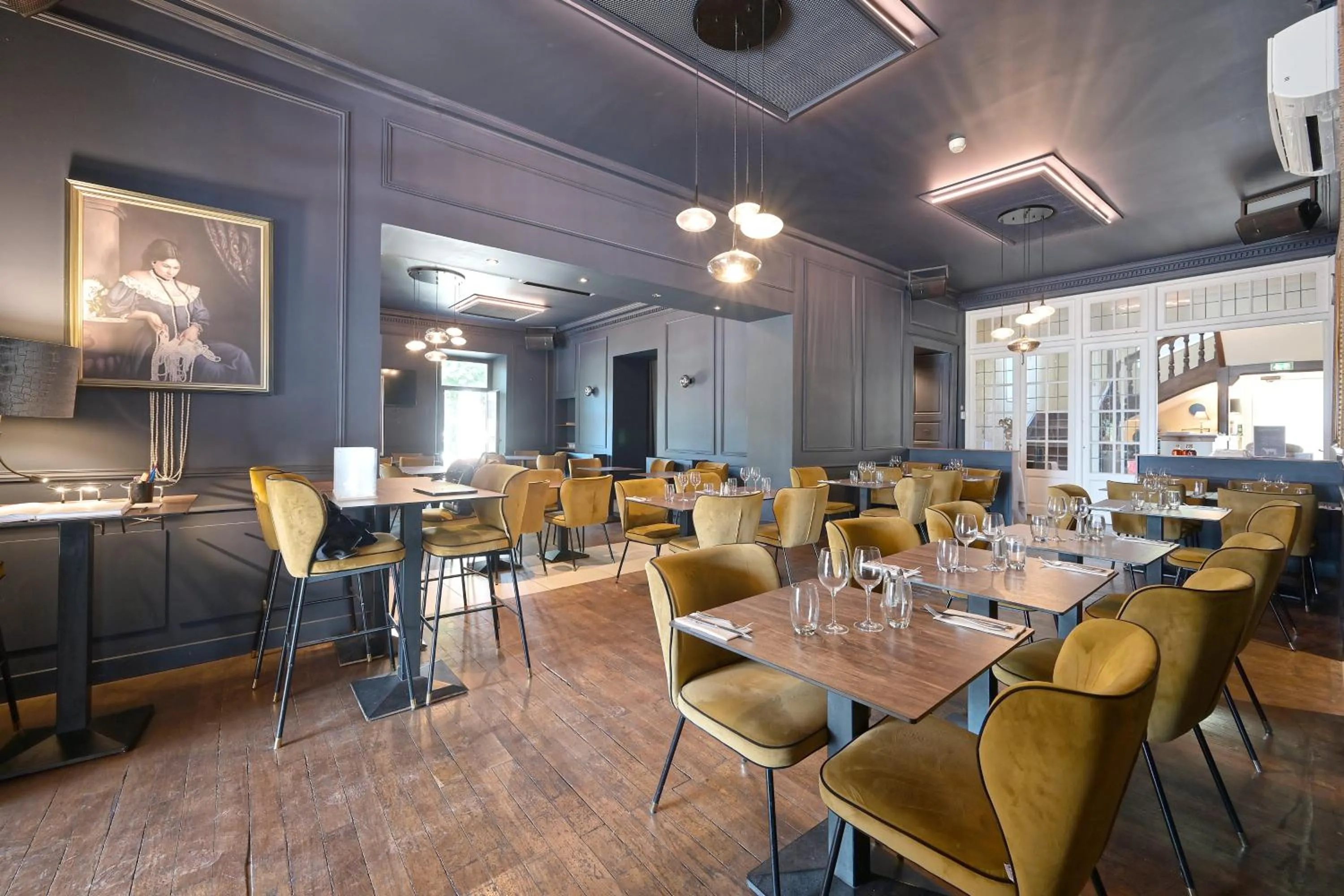 Restaurant/places to eat in Hôtel Restaurant Le Repère