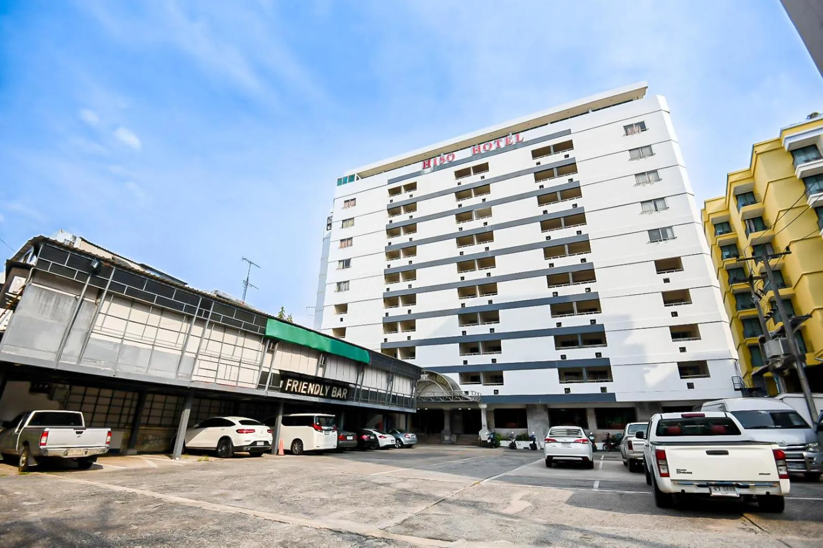 Property building in Pattaya Hiso Hotel