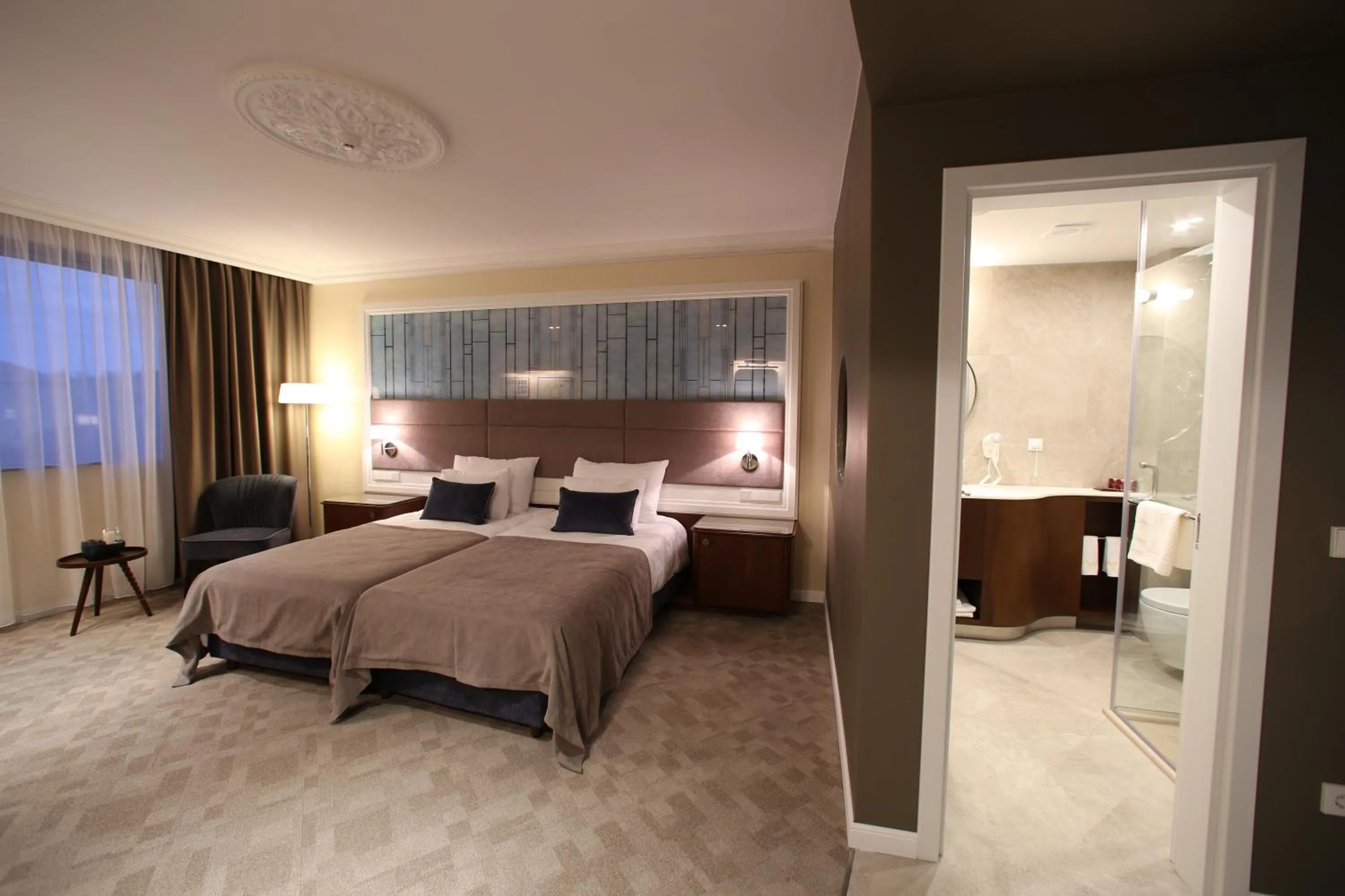 Photo of the whole room, Bed in Casino&Hotel efbet Trakya