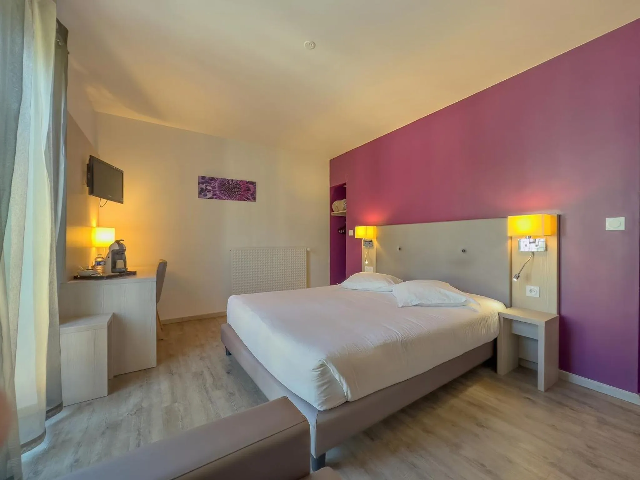 Bed in Hotel De La Gare