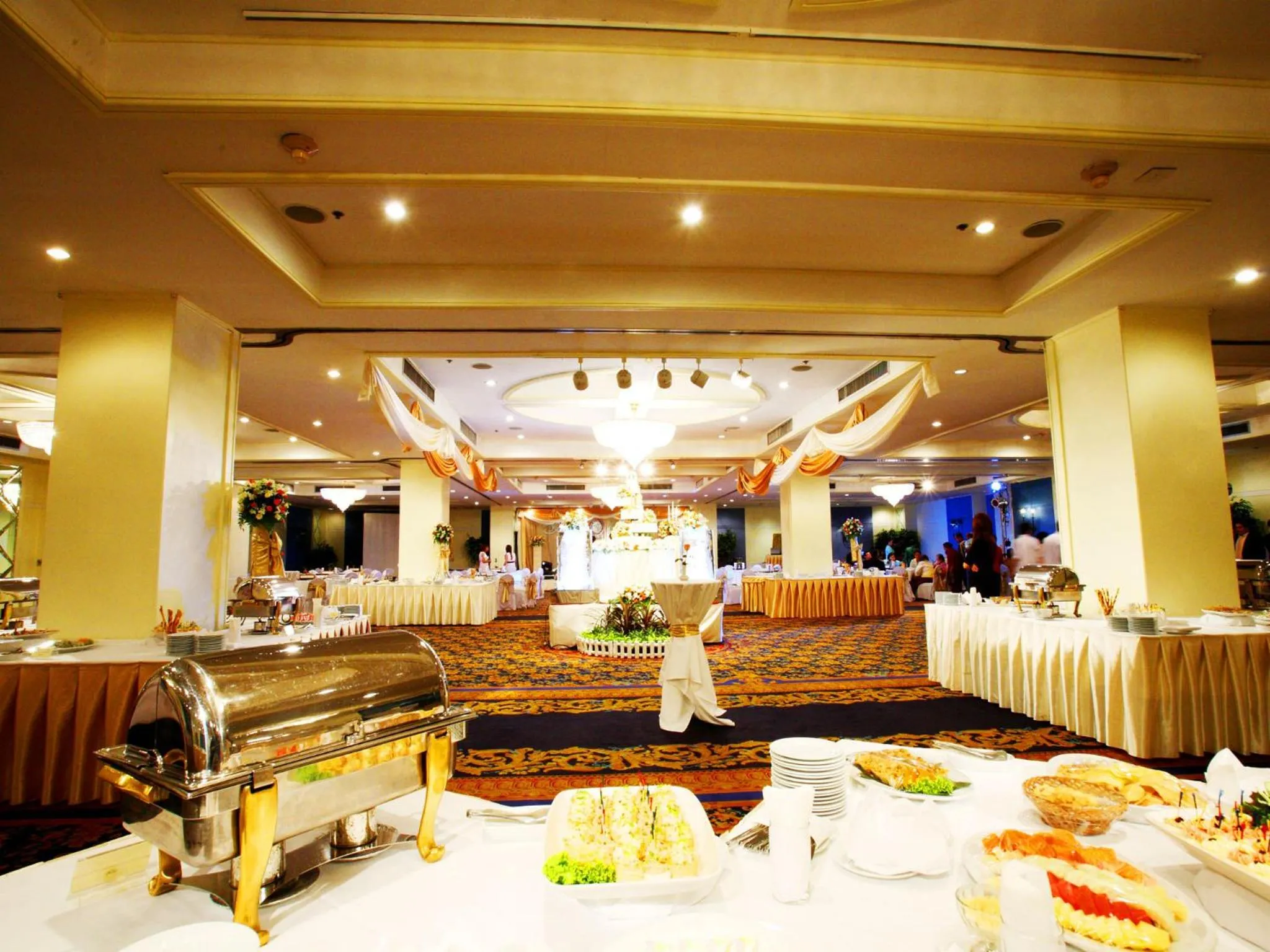 Banquet/Function facilities in Montien Riverside Hotel Bangkok