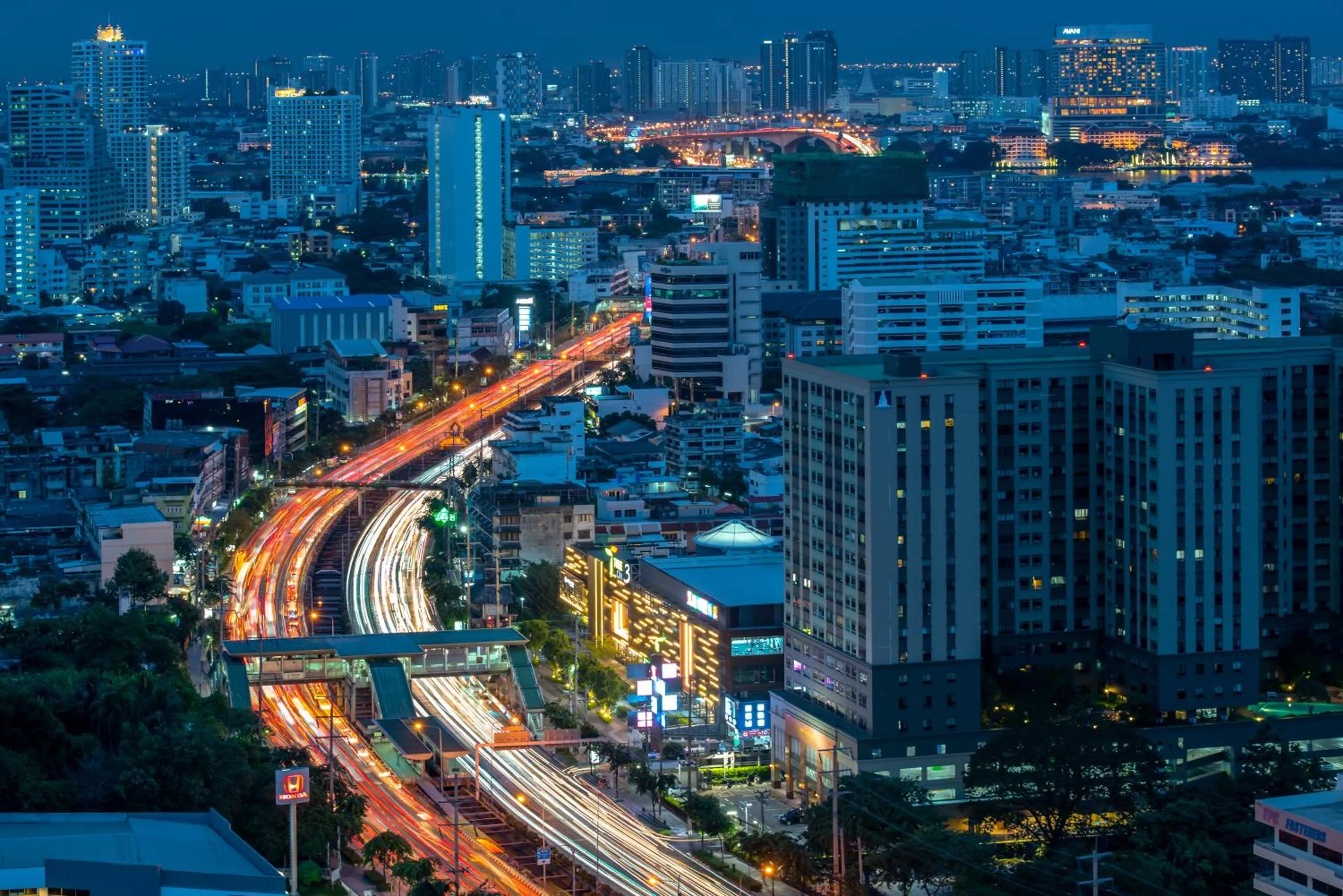 View (from property/room) in Montien Riverside Hotel Bangkok