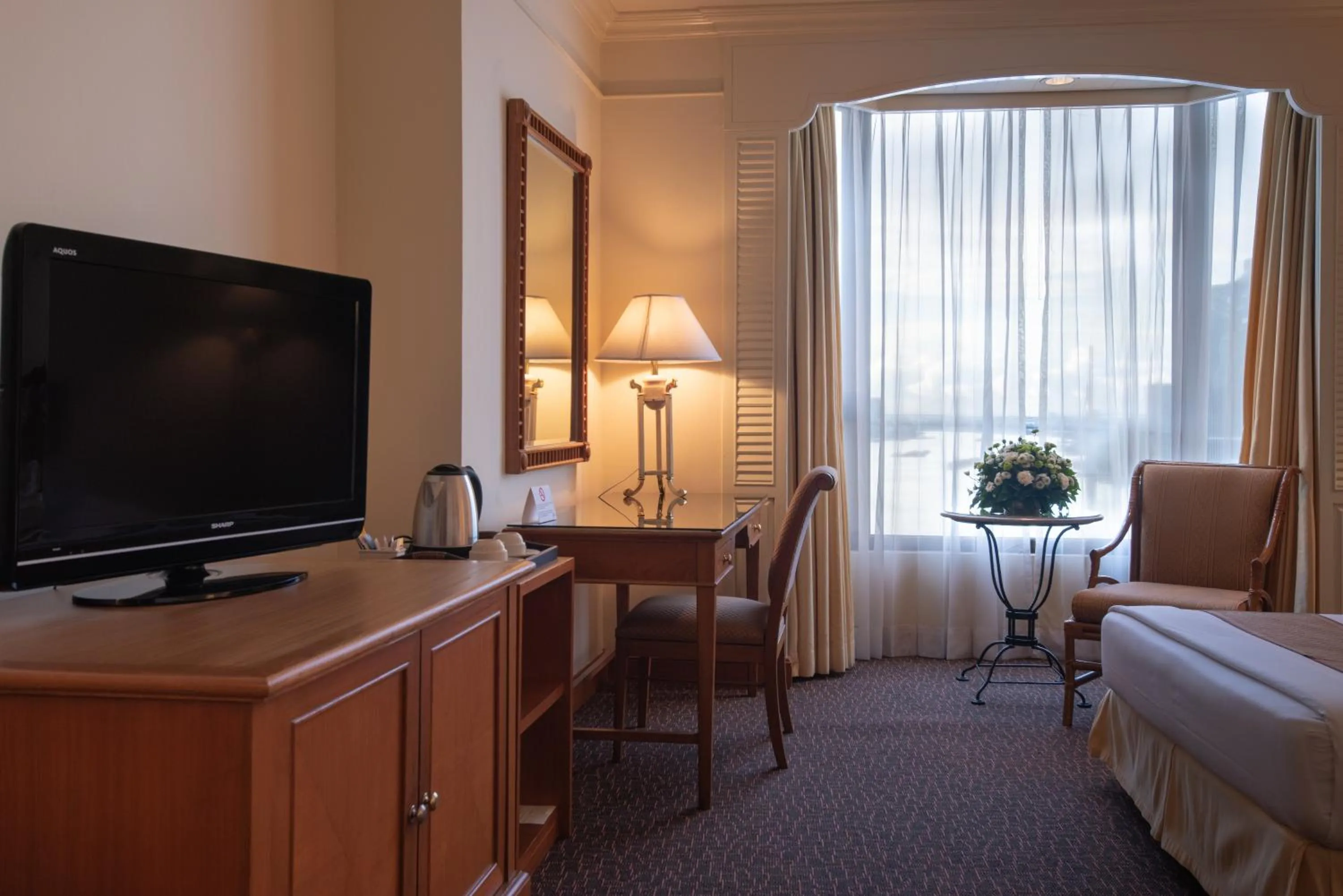 Food in Montien Riverside Hotel Bangkok