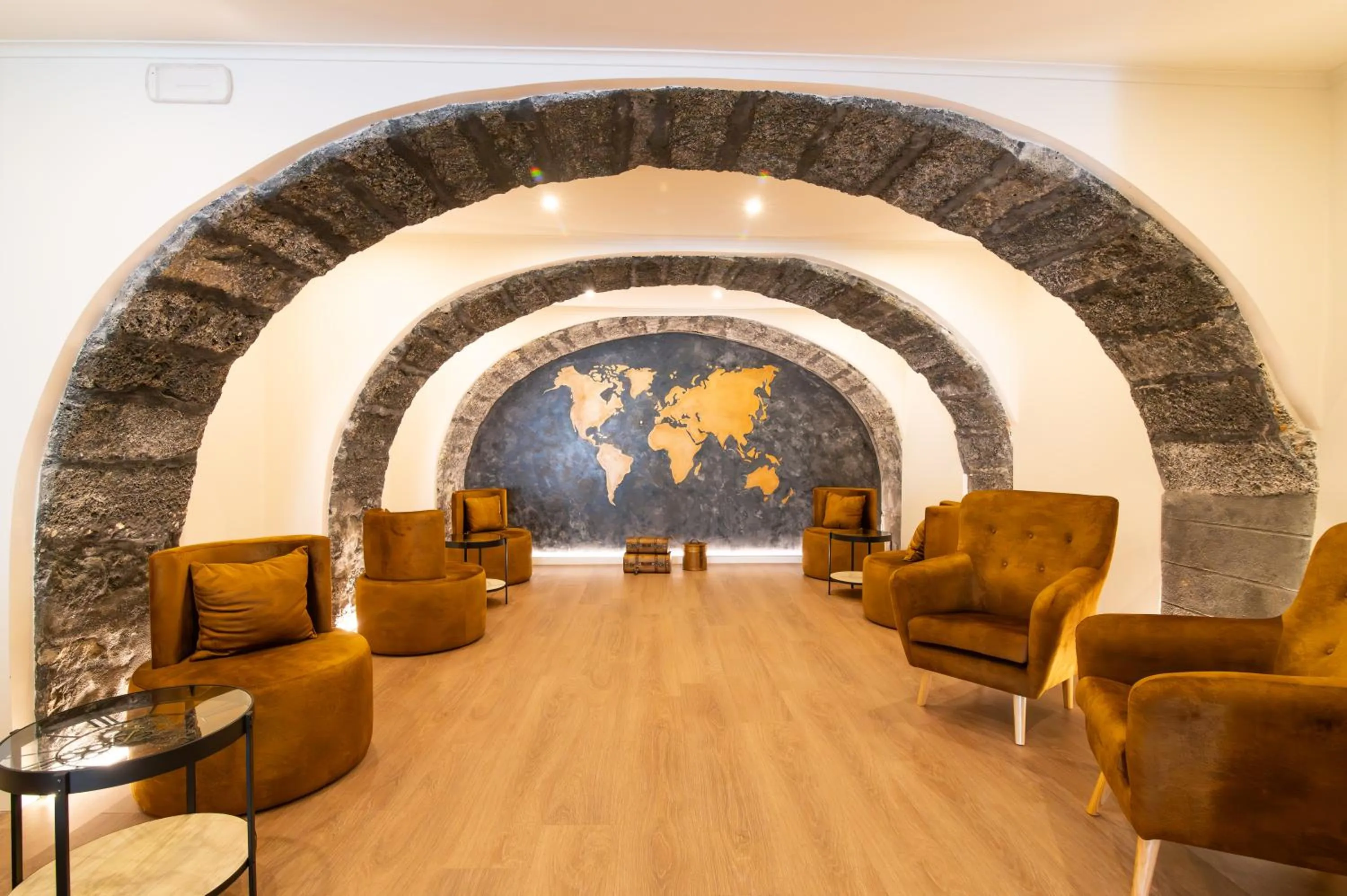 The Azoriani Boutique, Ascend Hotel Collection