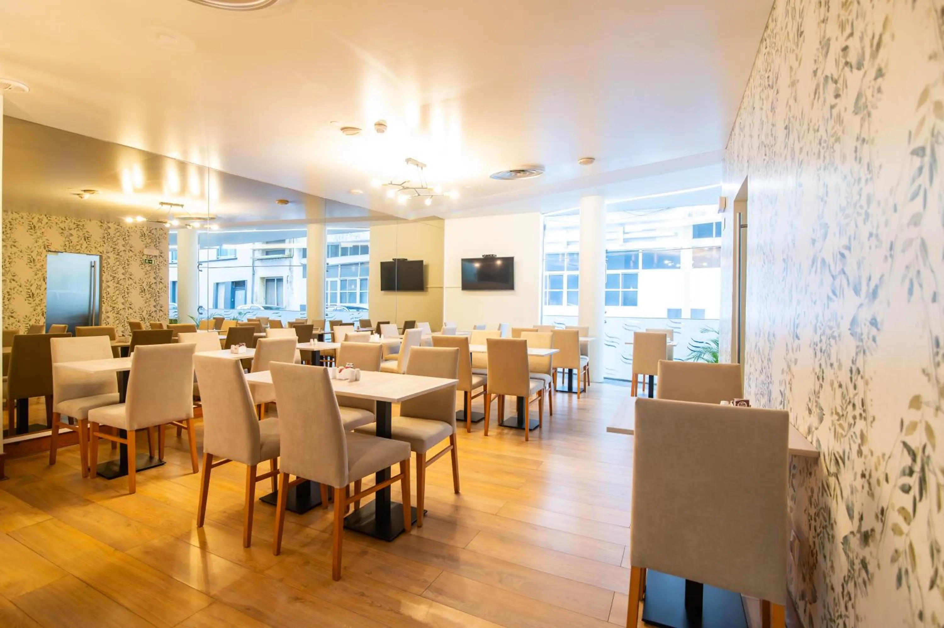 The Azoriani Boutique, Ascend Hotel Collection