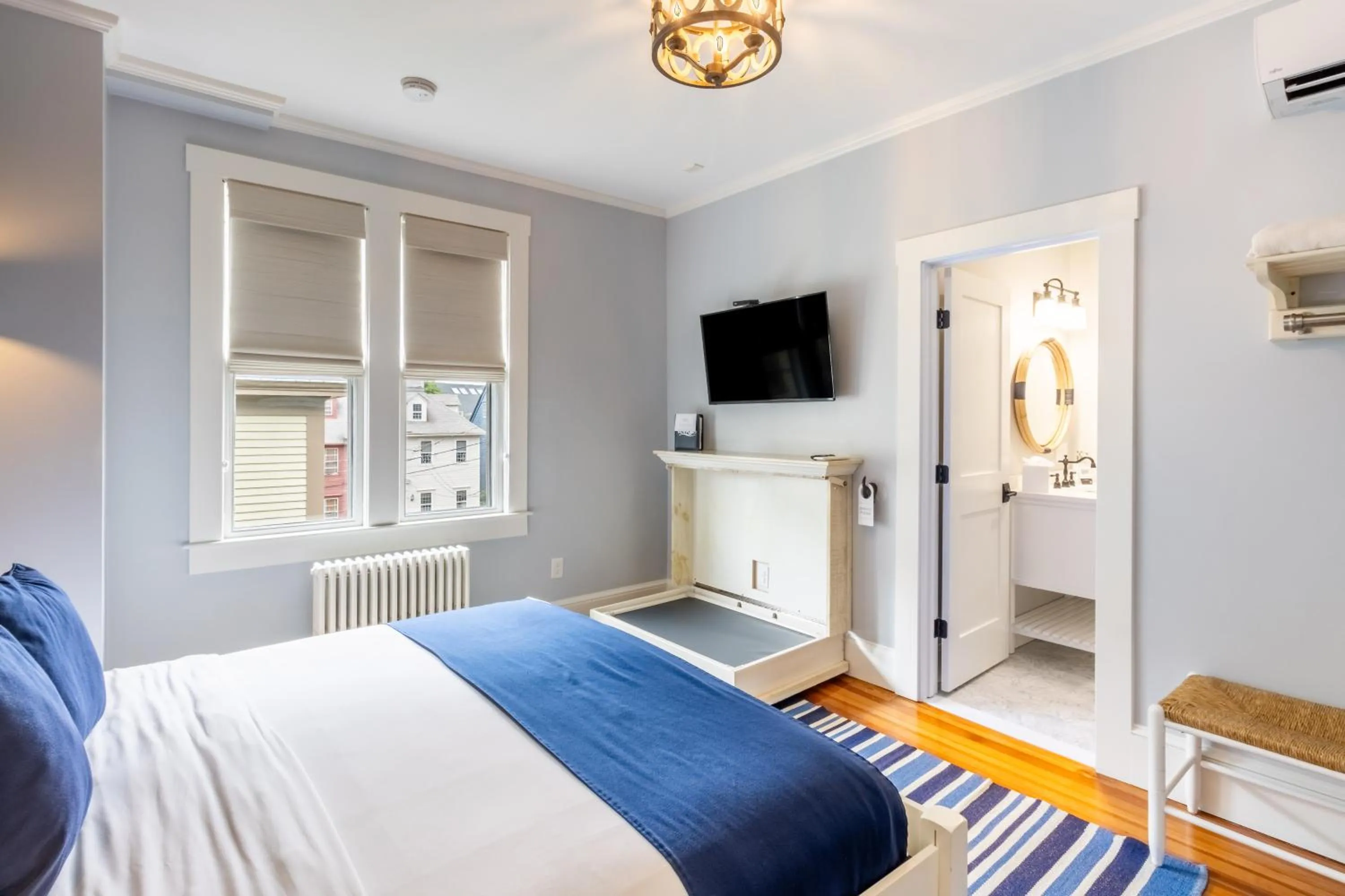 Bed in Paws on Pelham