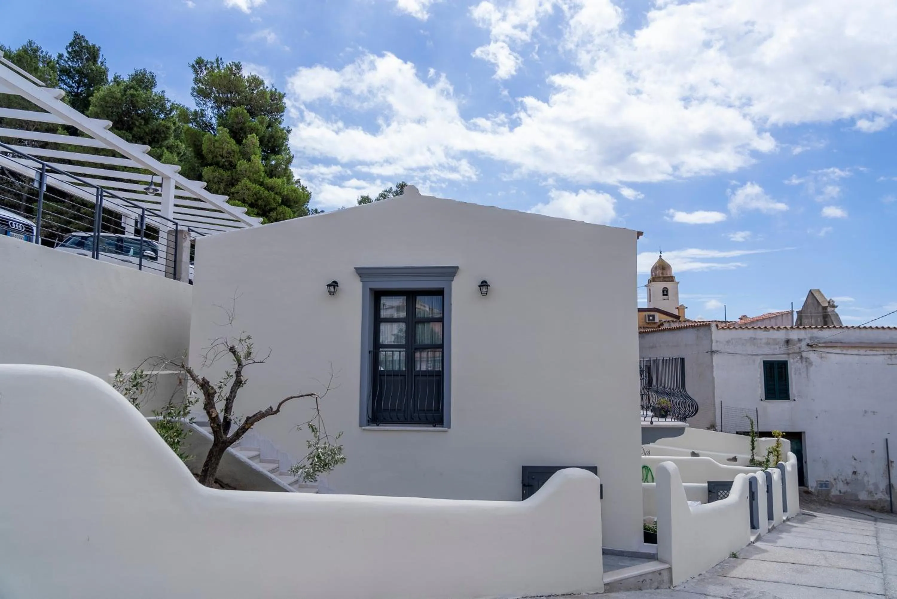 Property building in Hotel Gli Ulivi