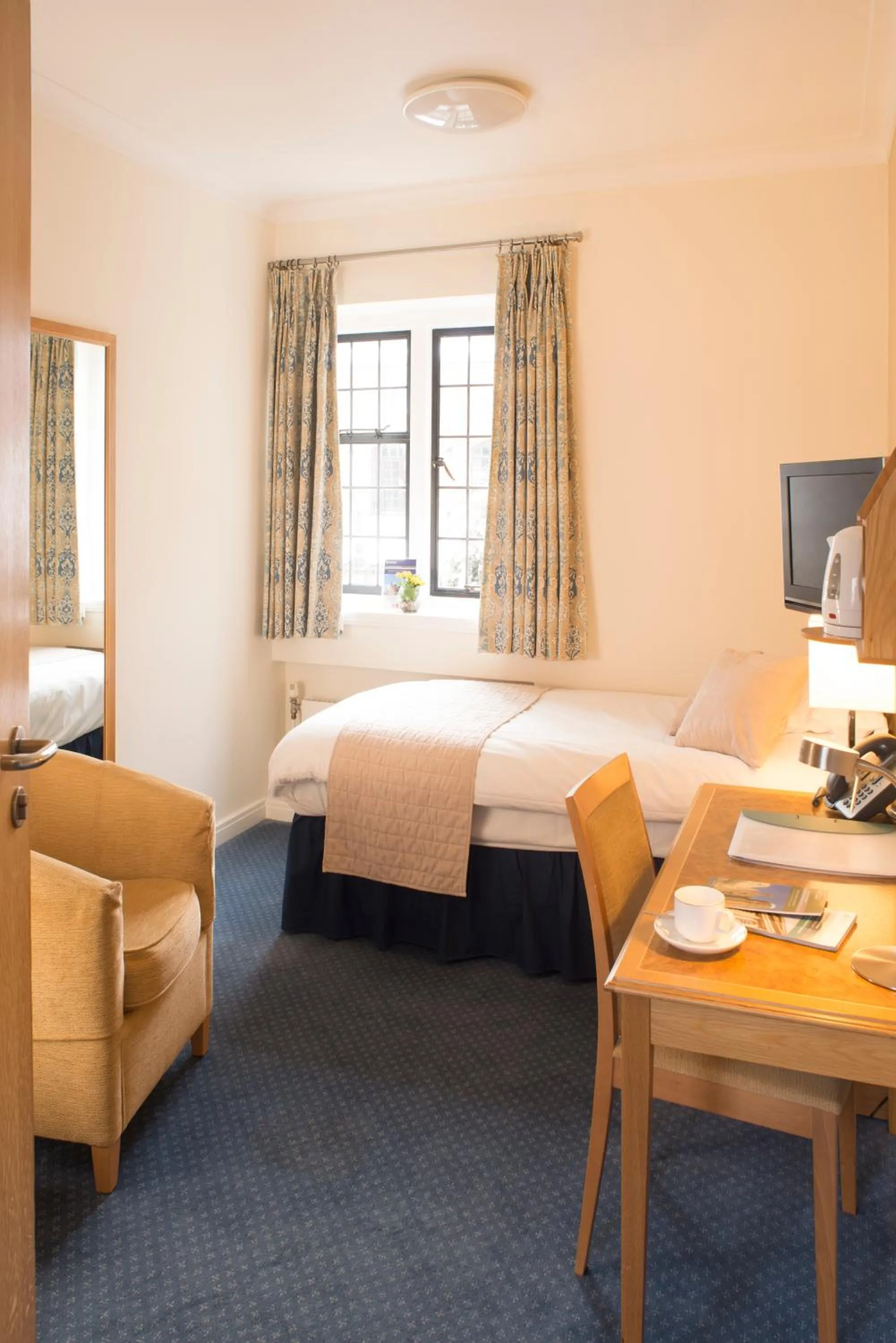 Bed in Madingley Hall