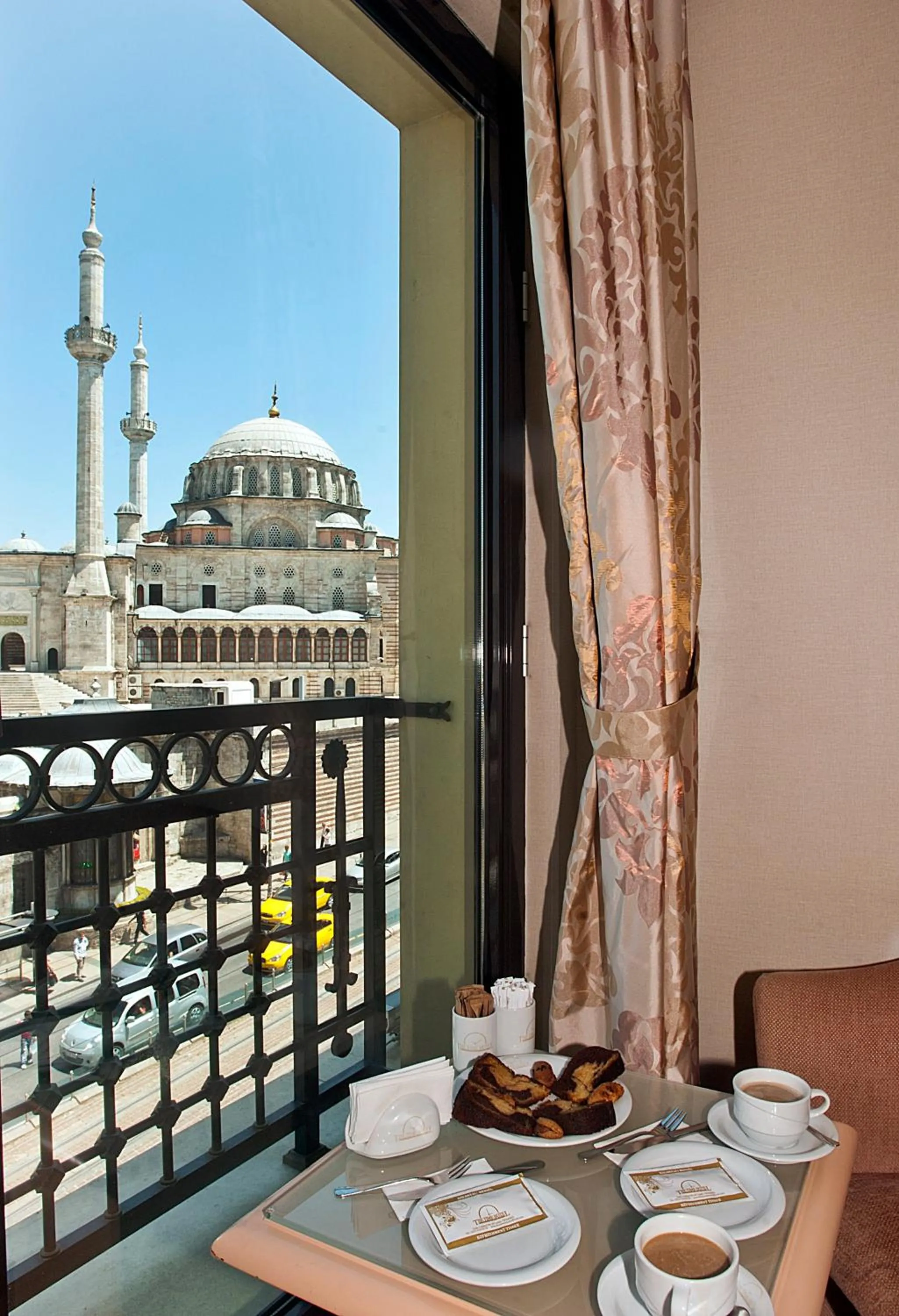 Day in The Time Hotel Old City