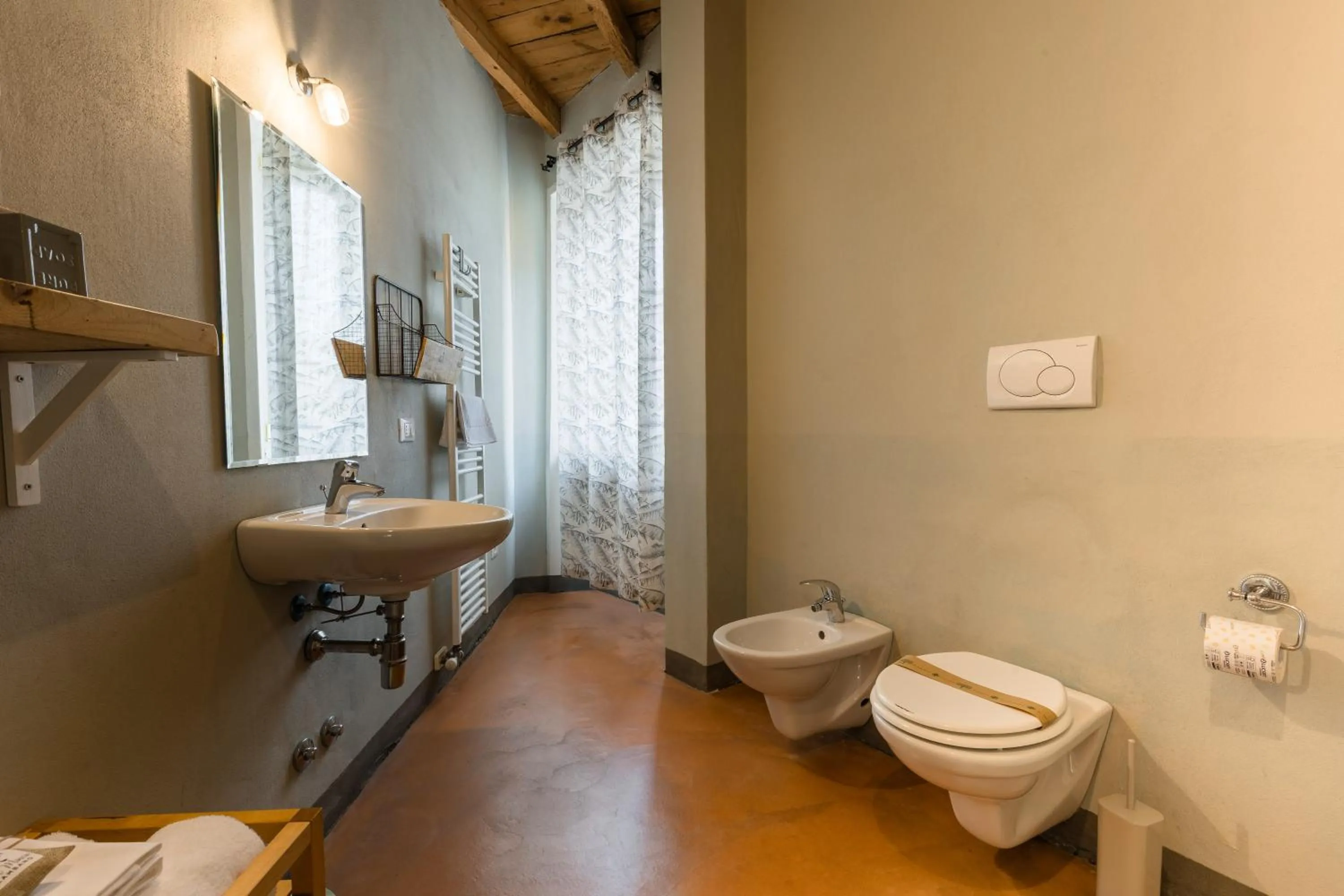 Bathroom in B&B Corte del Mincio