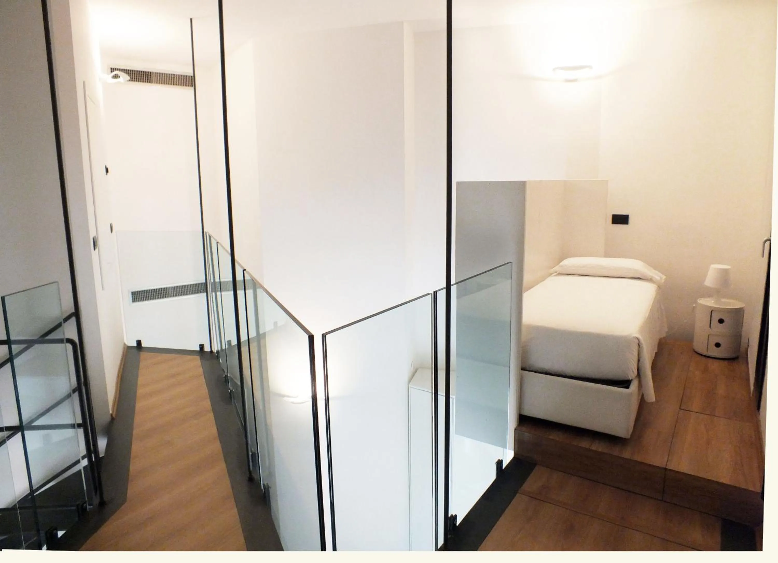 Bed in BB Hotels Aparthotel Isola