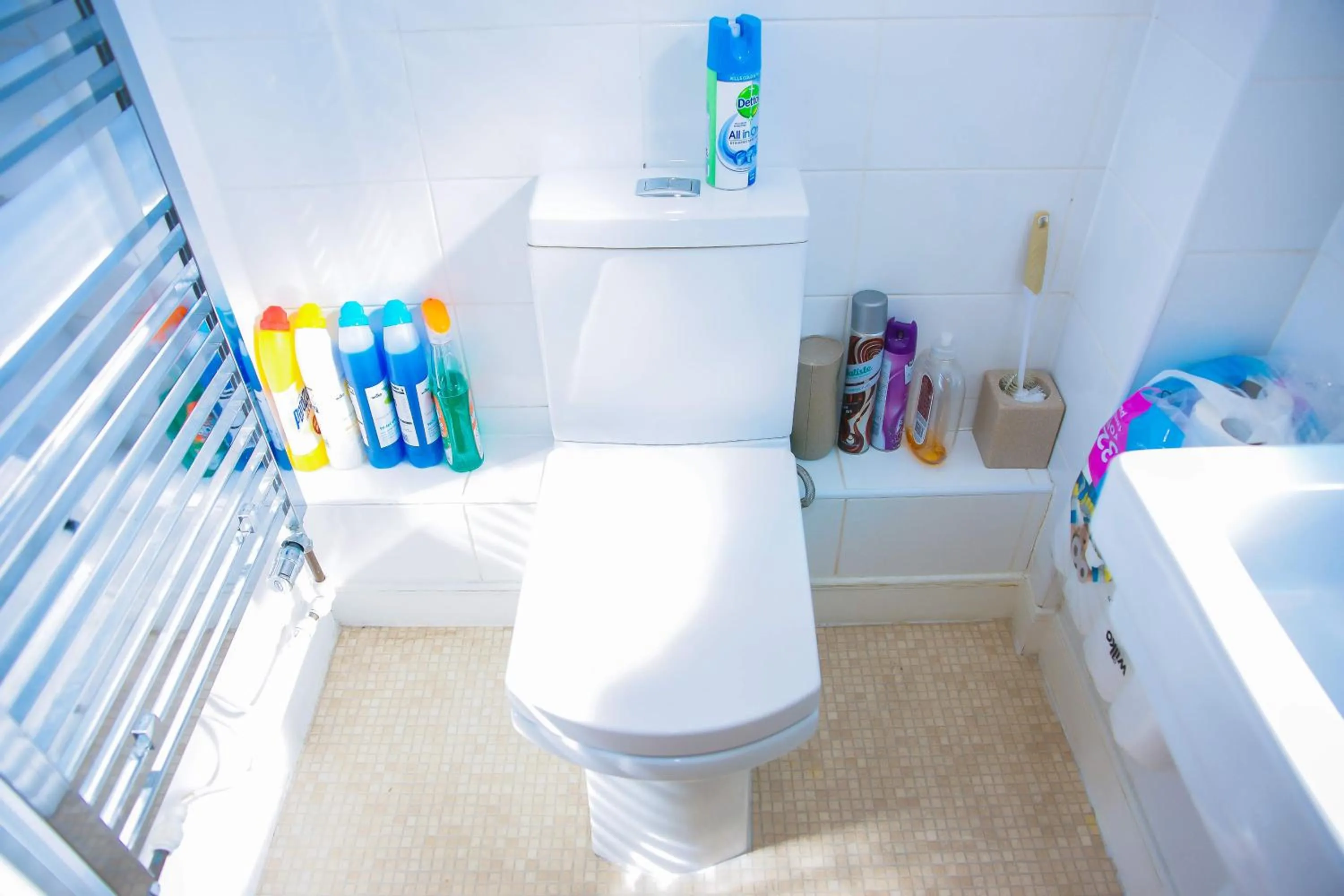 MODERN 2 BEDROOM APARTMENT