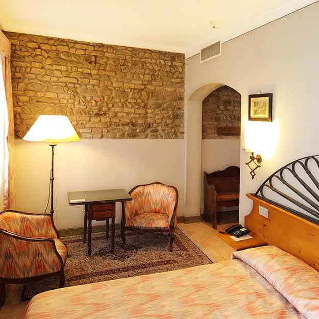 Photo of the whole room, Bed in Hotel Arnaldo Aquila D’oro