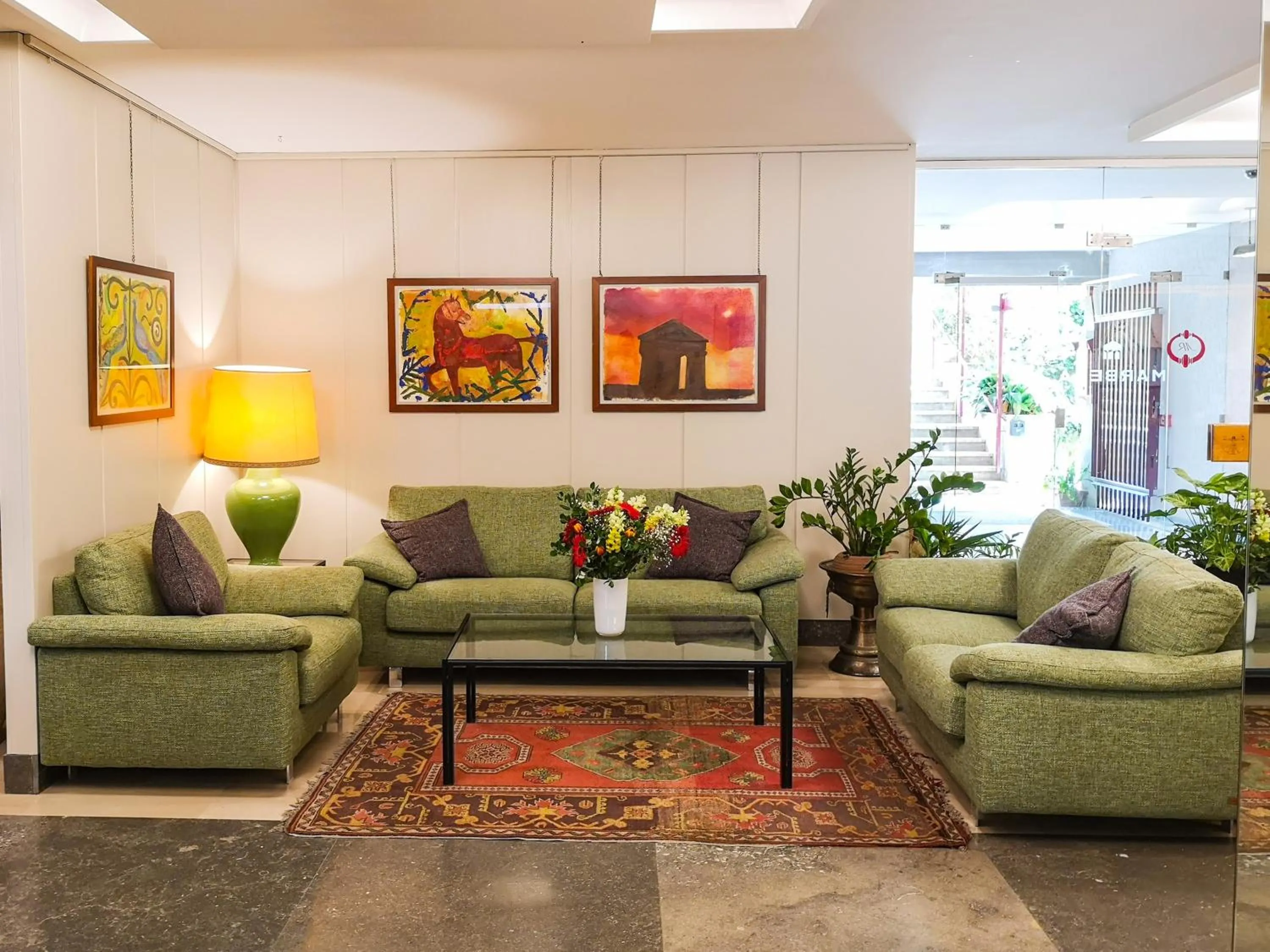 Lobby or reception in Marbela Apartments & Suites