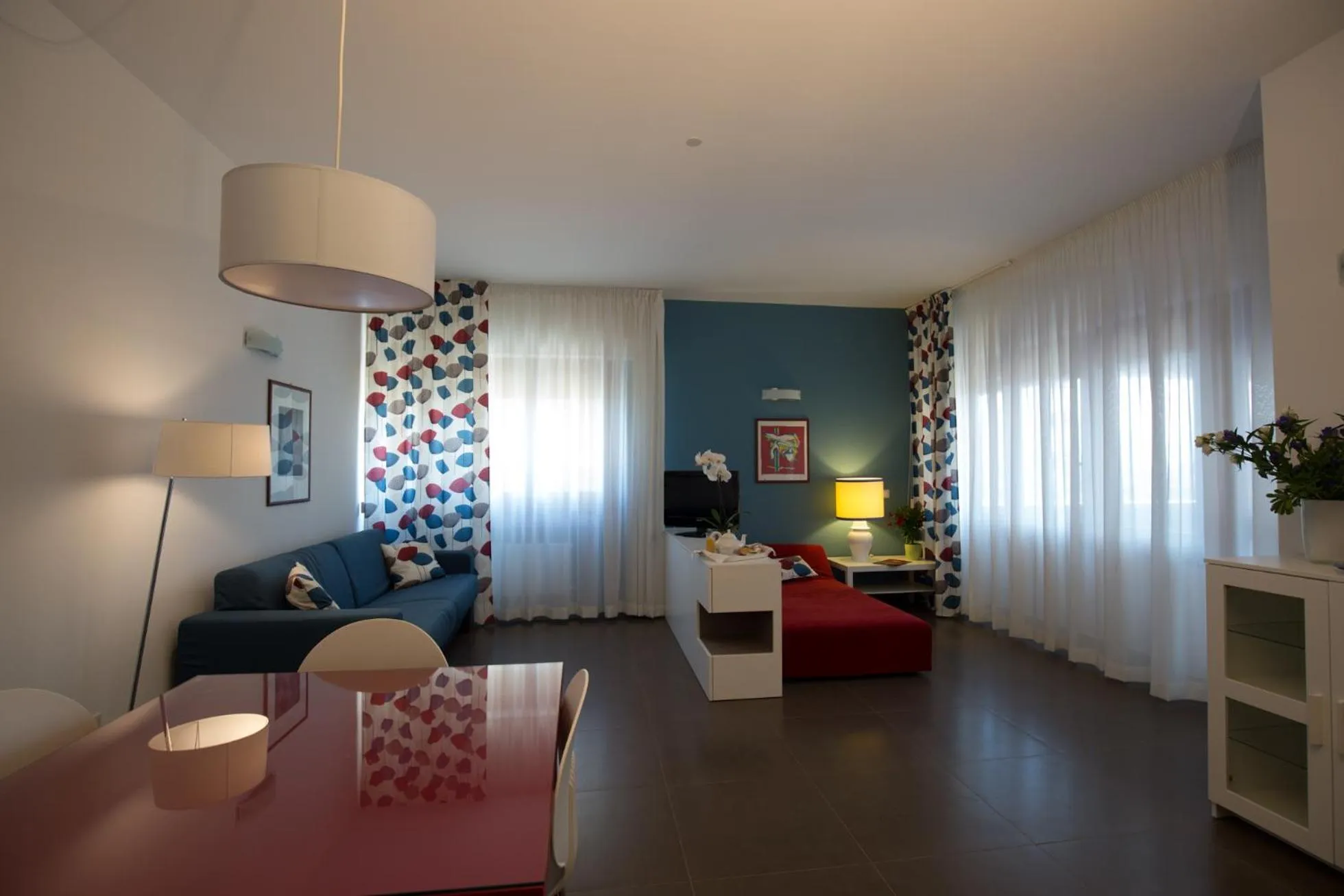 Seating area in Marbela Apartments & Suites