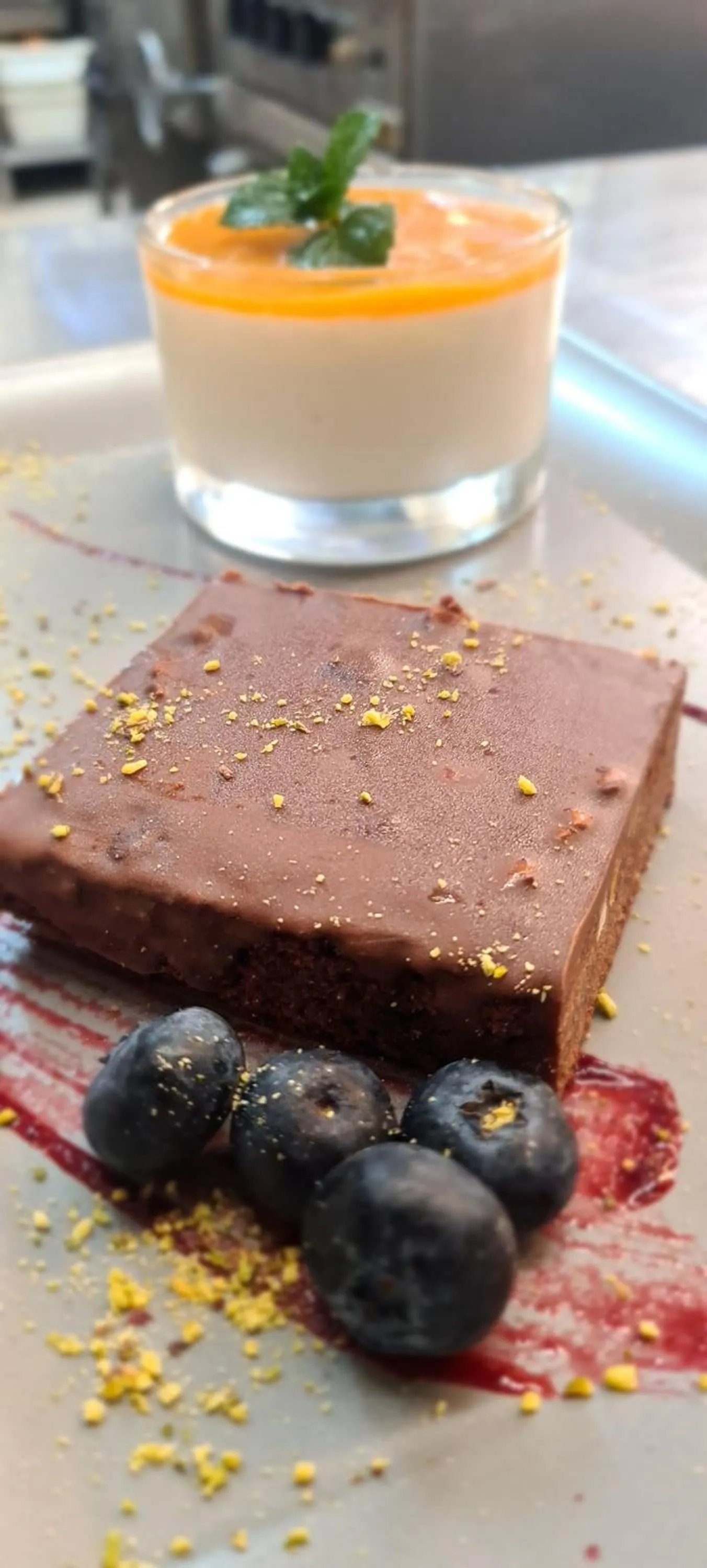 Restaurant/places to eat in Hotel & Restaurant Zum Deutschen Hause