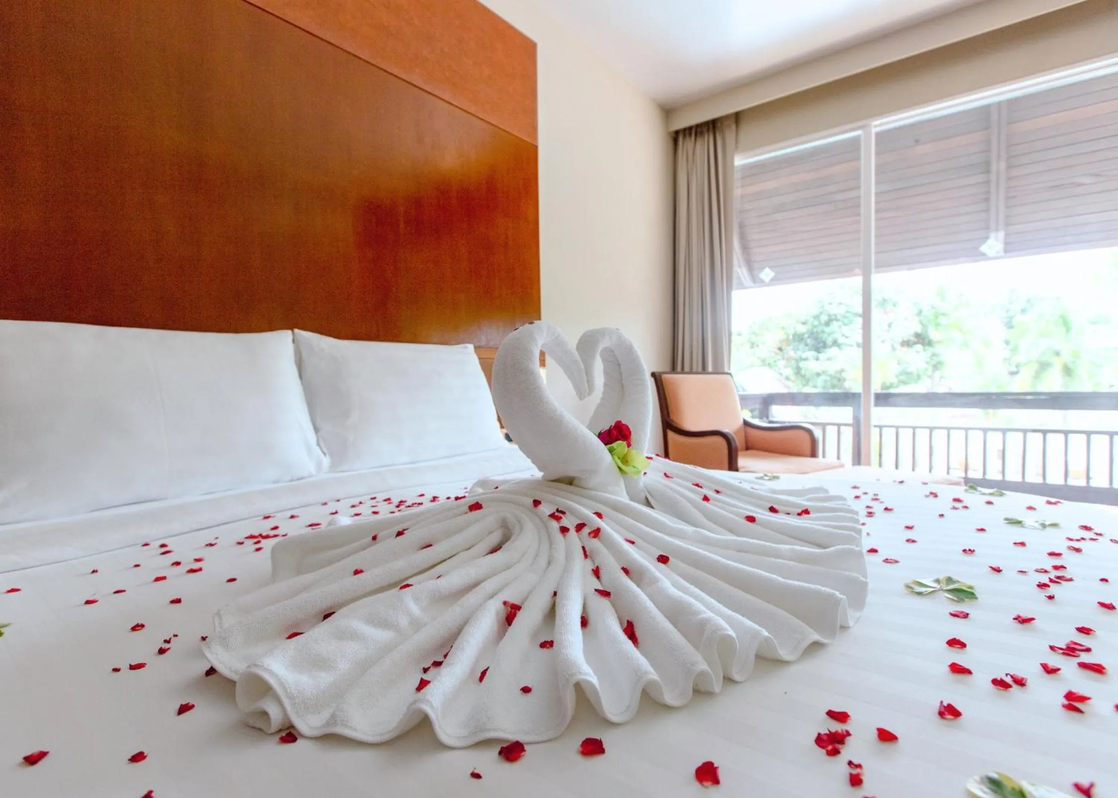 Bedroom, Bed in Mission Hills Phuket Golf Resort-SHA Extra Plus