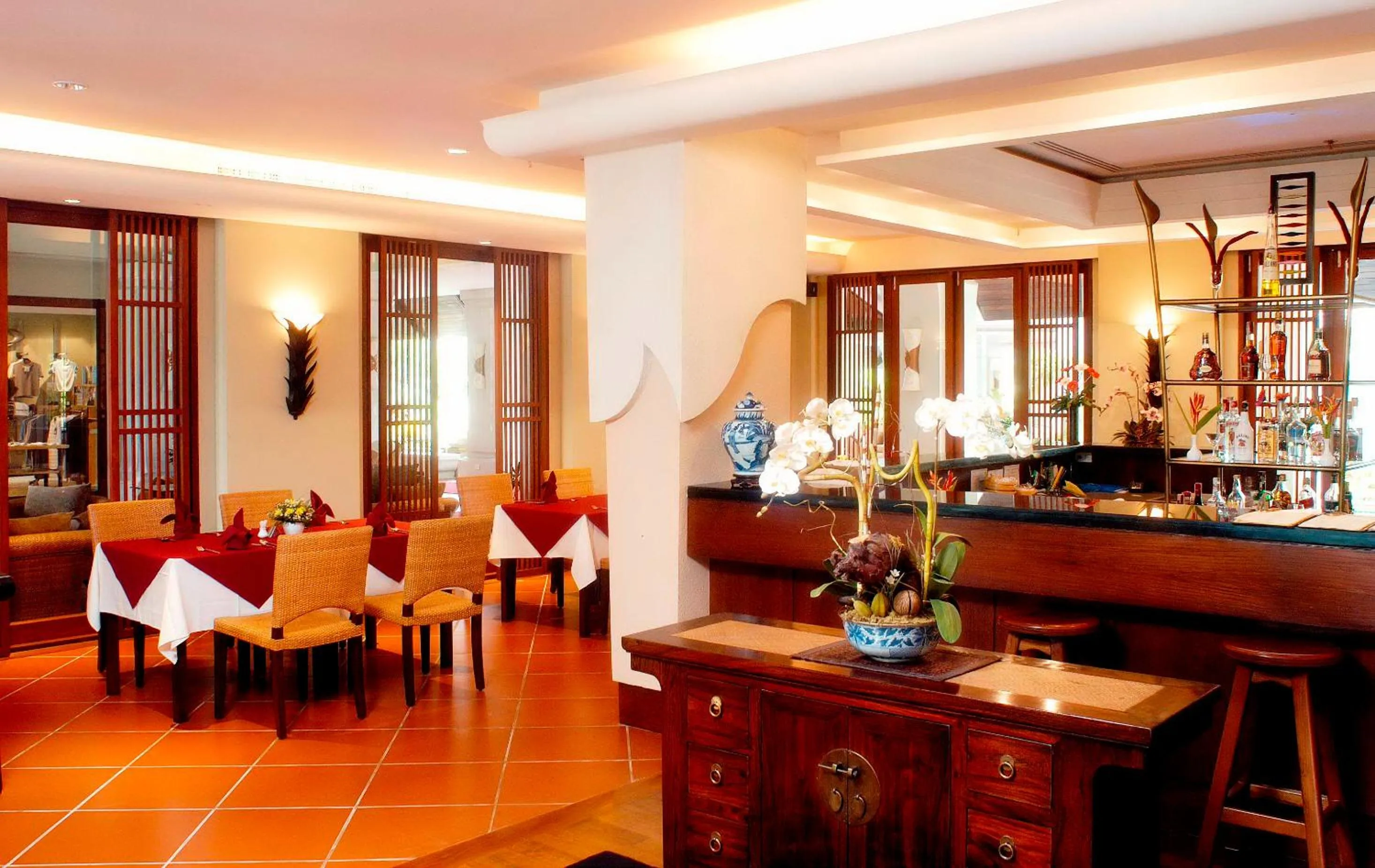 Lounge or bar in Mission Hills Phuket Golf Resort-SHA Extra Plus
