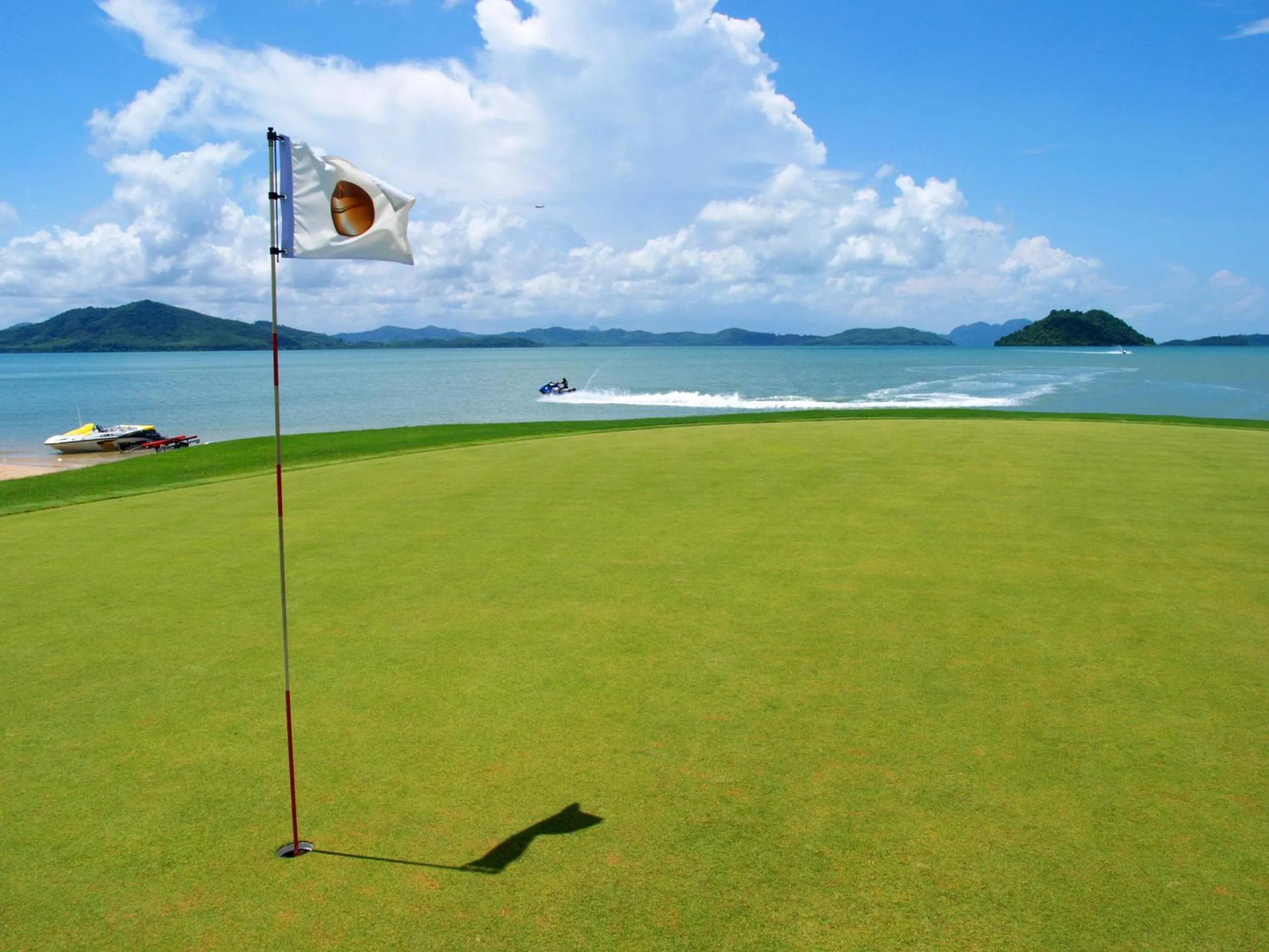Day in Mission Hills Phuket Golf Resort-SHA Extra Plus