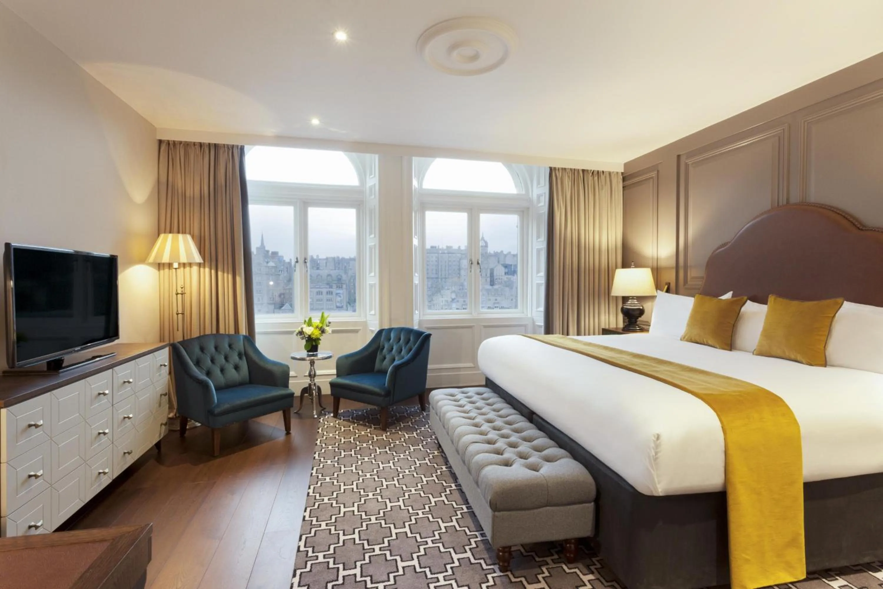 Photo of the whole room, Bed in Hotel Indigo - Edinburgh - Princes Street by IHG