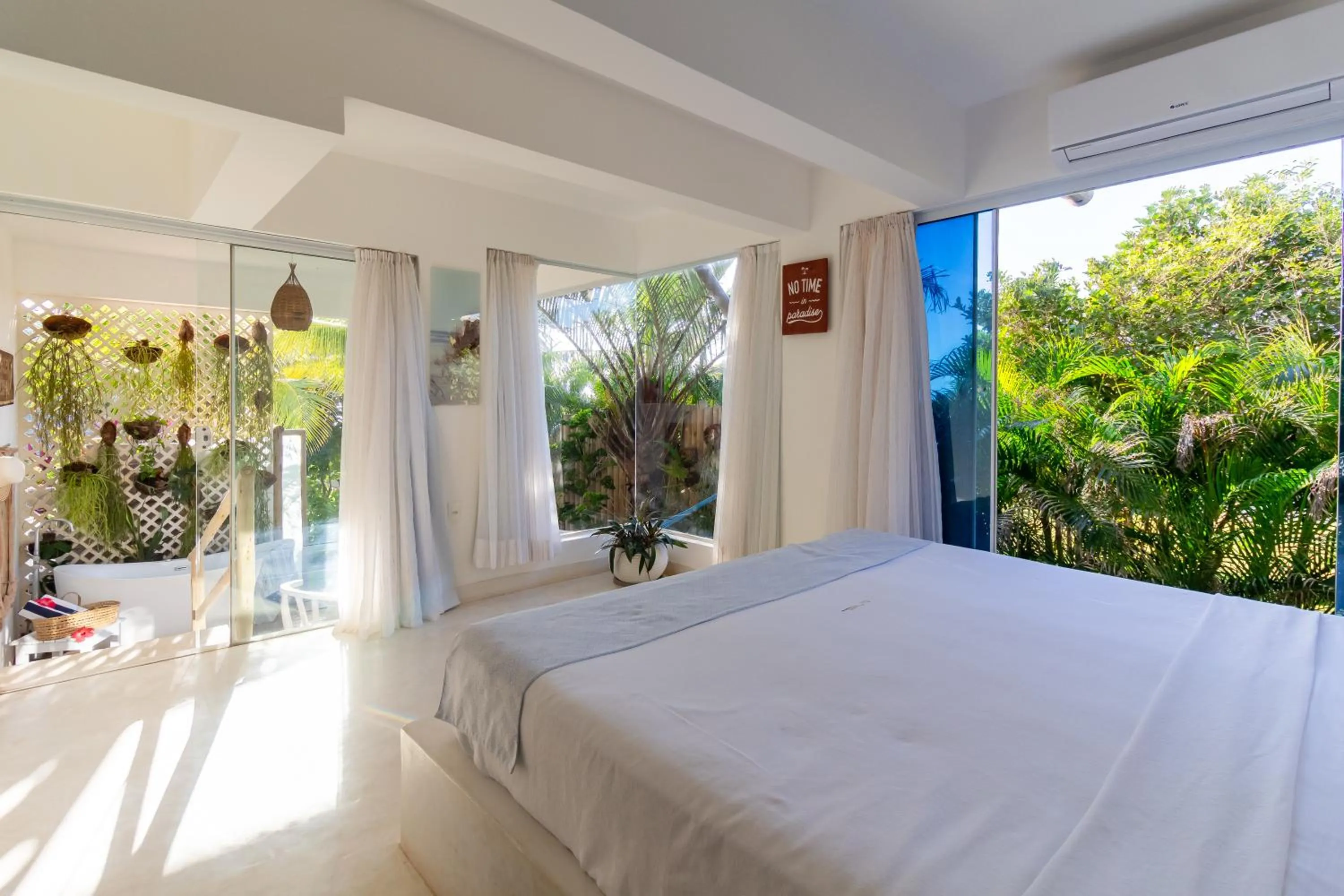 Bed in Kilombo Villas & Spa