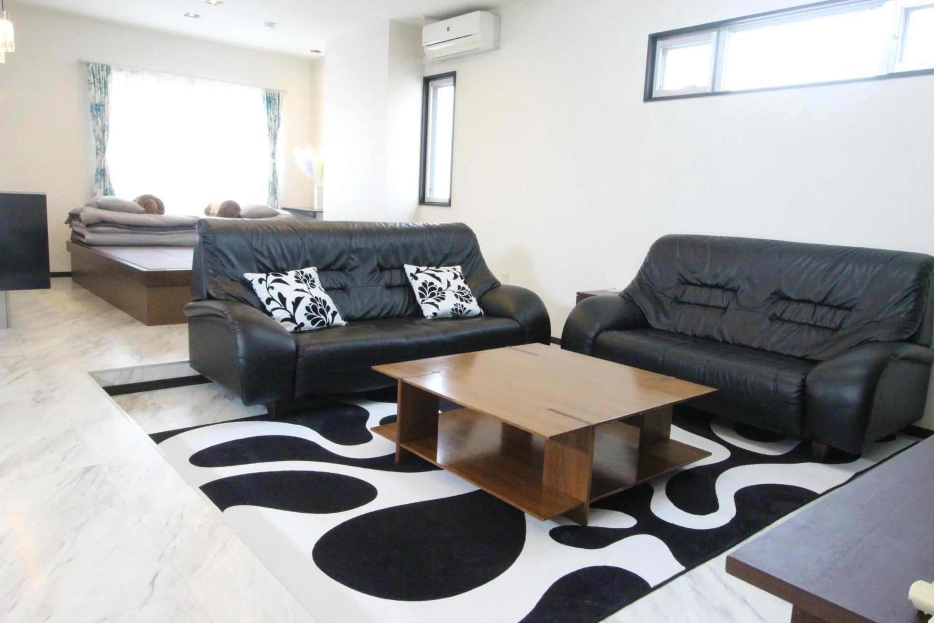 Condominium Felicita Naha