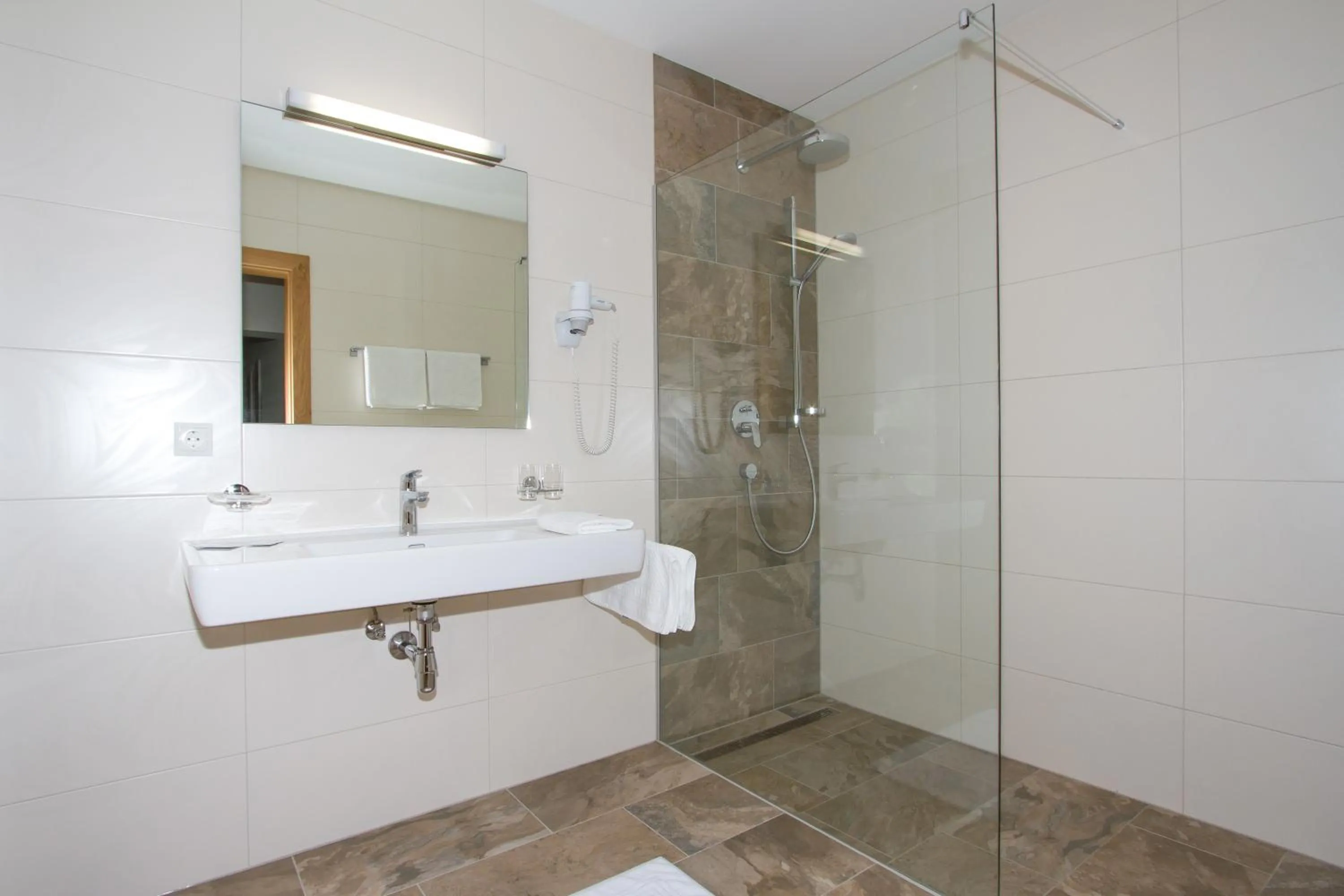 Bathroom in Hotel Huberhof