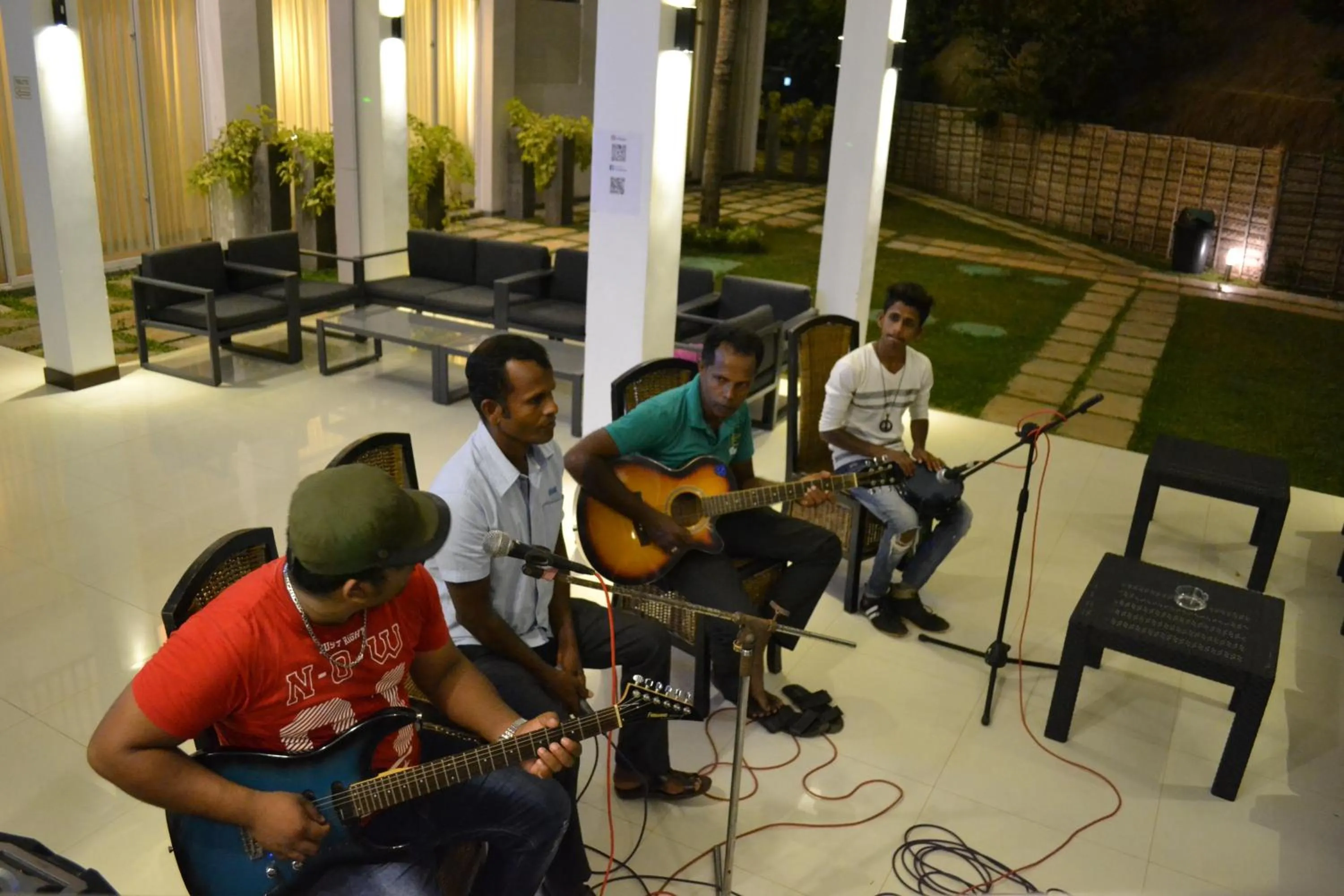 Activities in Blue Whale Resort & Kite Surfing