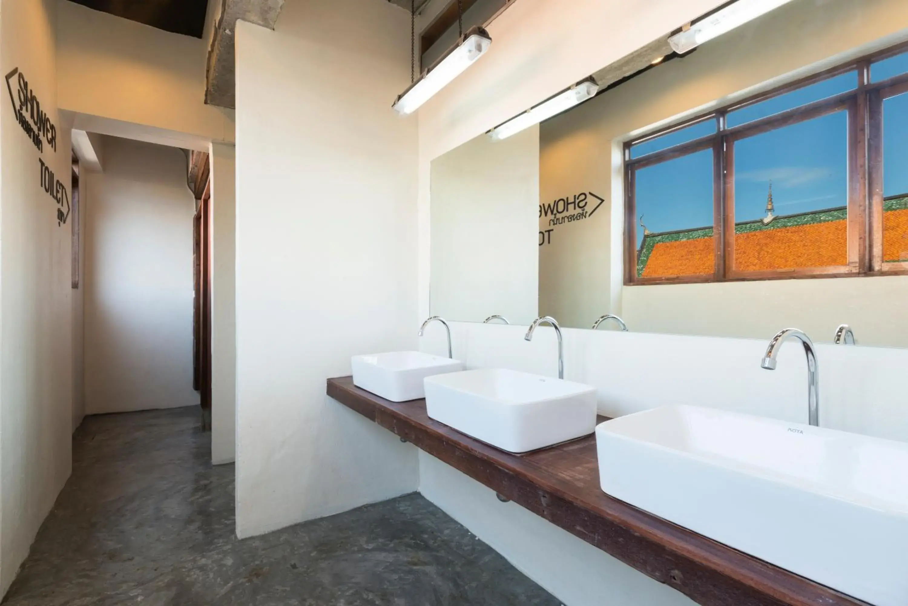 Single Room with Shared Bathroom in Suneta Hostel Chiangmai Single Room with Shared Bathroom in Suneta Hostel Chiangmai