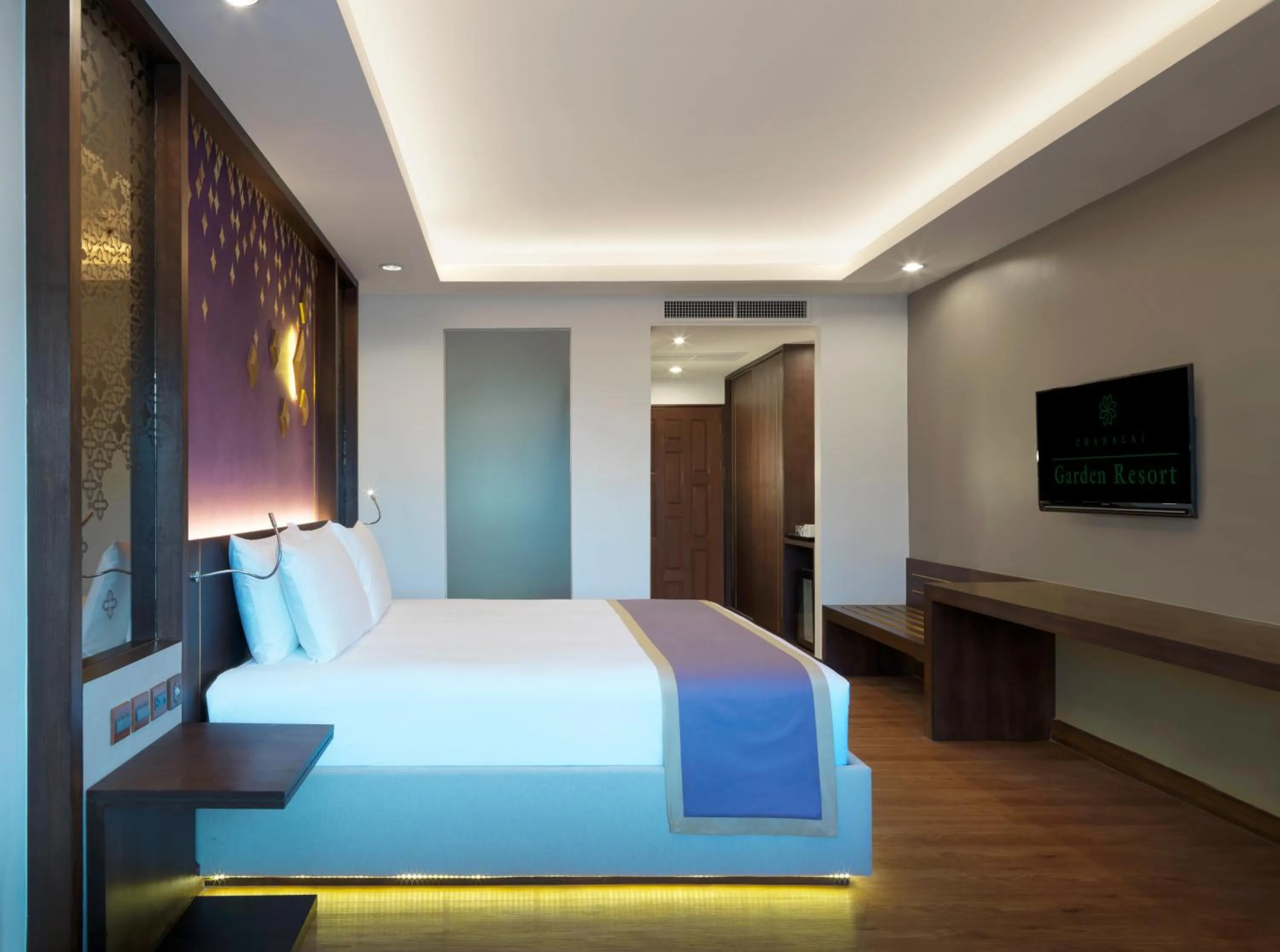 Photo of the whole room, Bed in Chanalai Garden Resort, Kata Beach