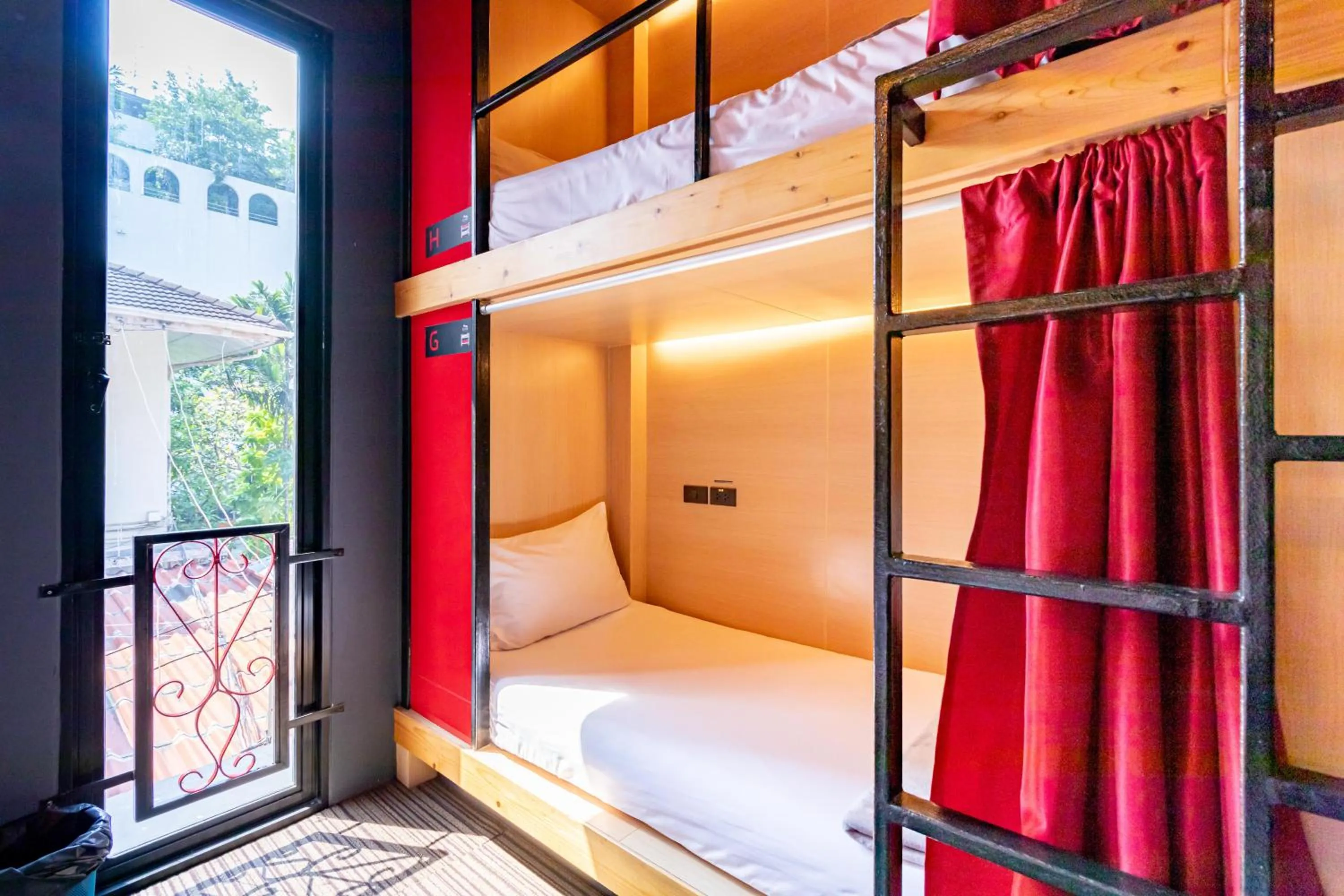 Bedroom, Bed in CLOUD on Saladaeng Silom Hostel Bangkok