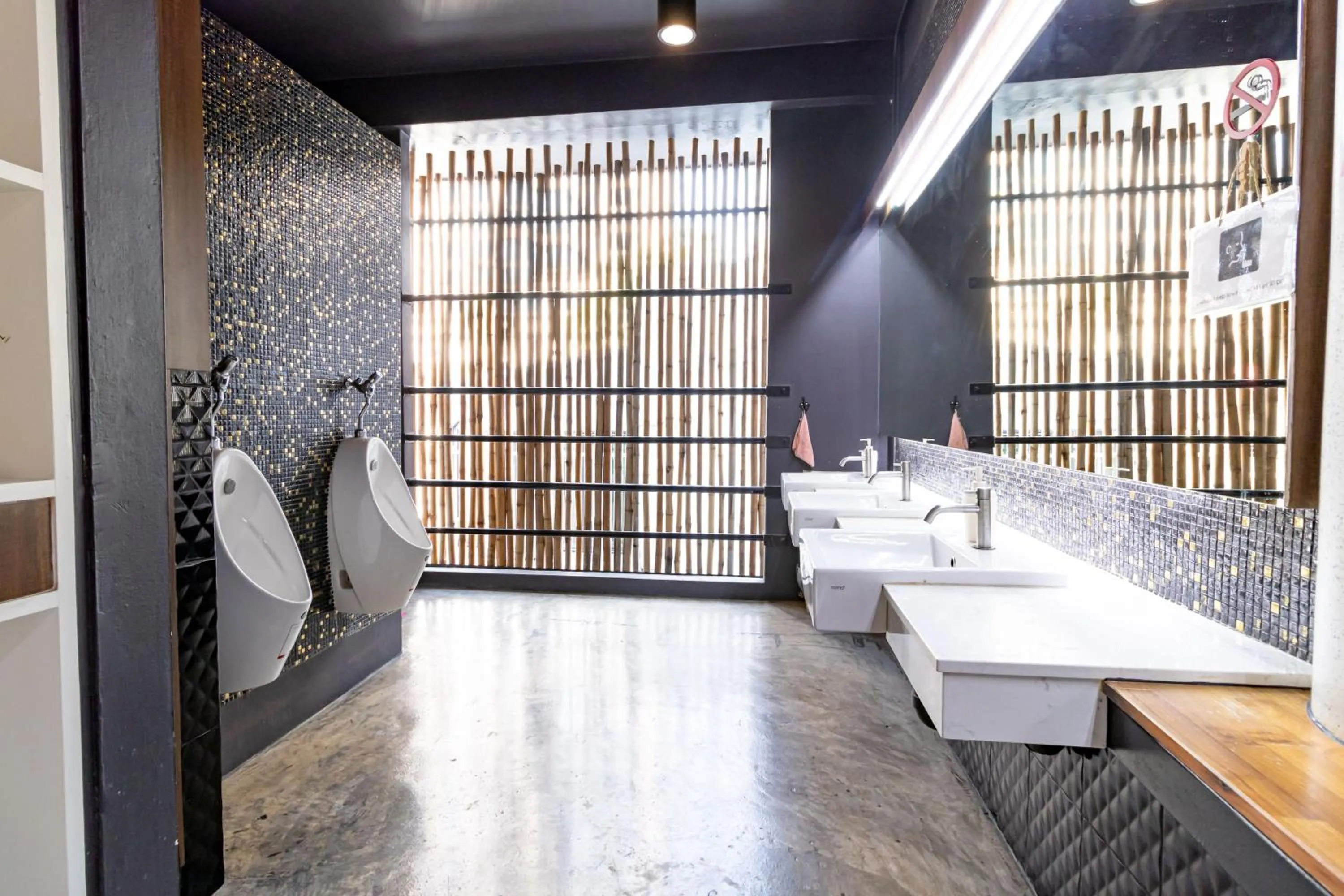 Bathroom in CLOUD on Saladaeng Silom Hostel Bangkok