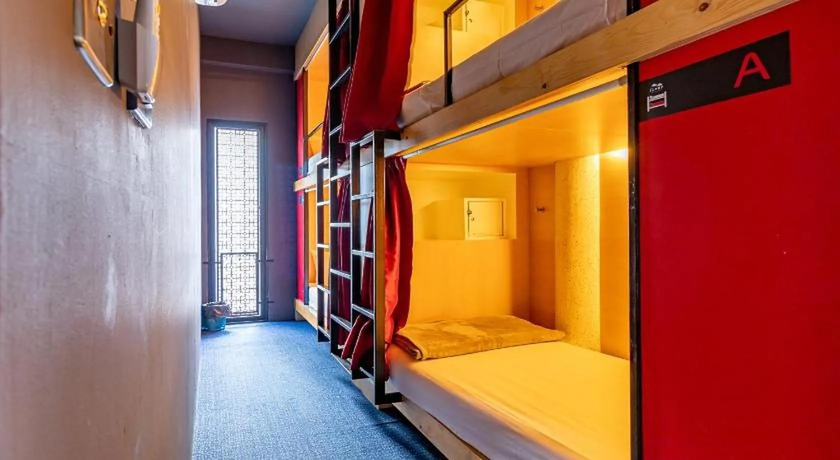 Twin Room in CLOUD on Saladaeng Silom Hostel Bangkok