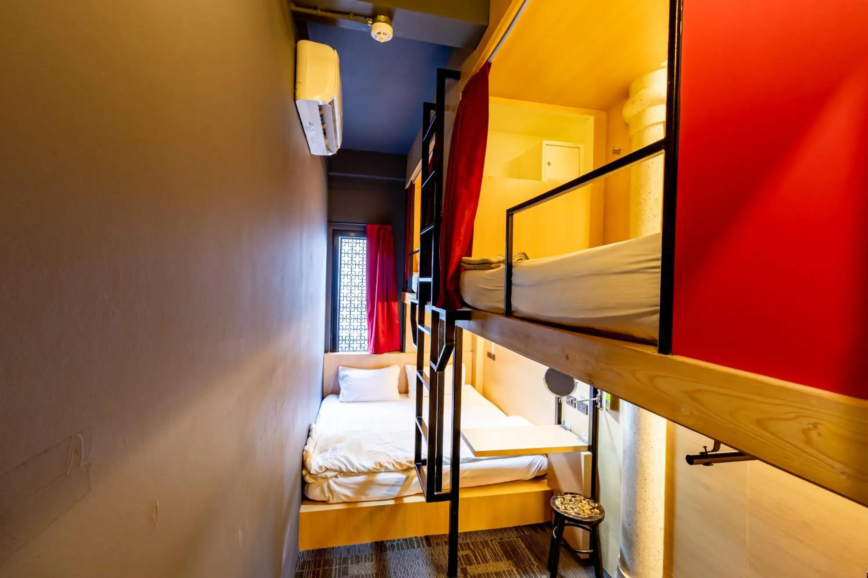 Family Room with Shared Bathroom in CLOUD on Saladaeng Silom Hostel Bangkok Family Room with Shared Bathroom in CLOUD on Saladaeng Silom Hostel Bangkok