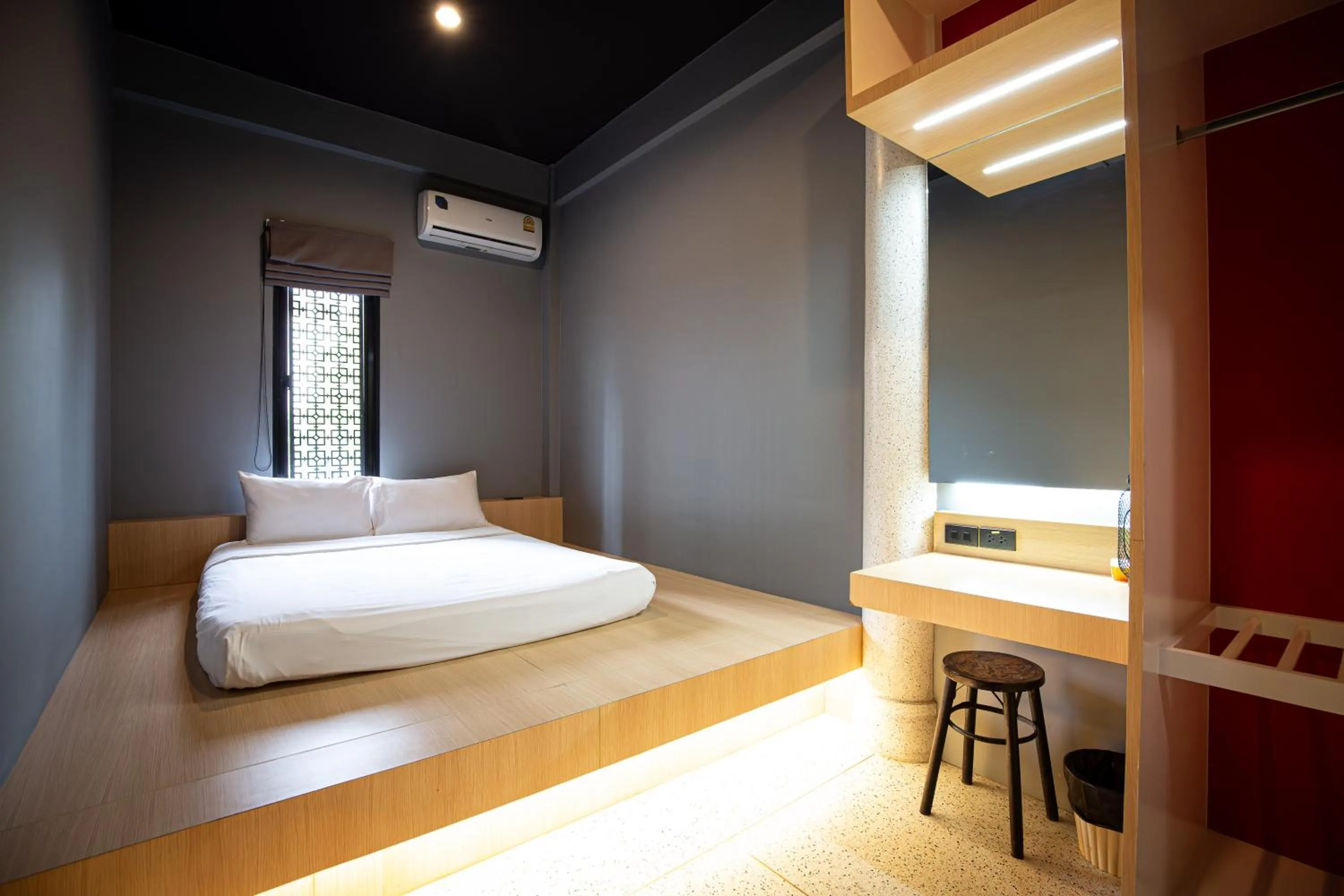 Bed in CLOUD on Saladaeng Silom Hostel Bangkok