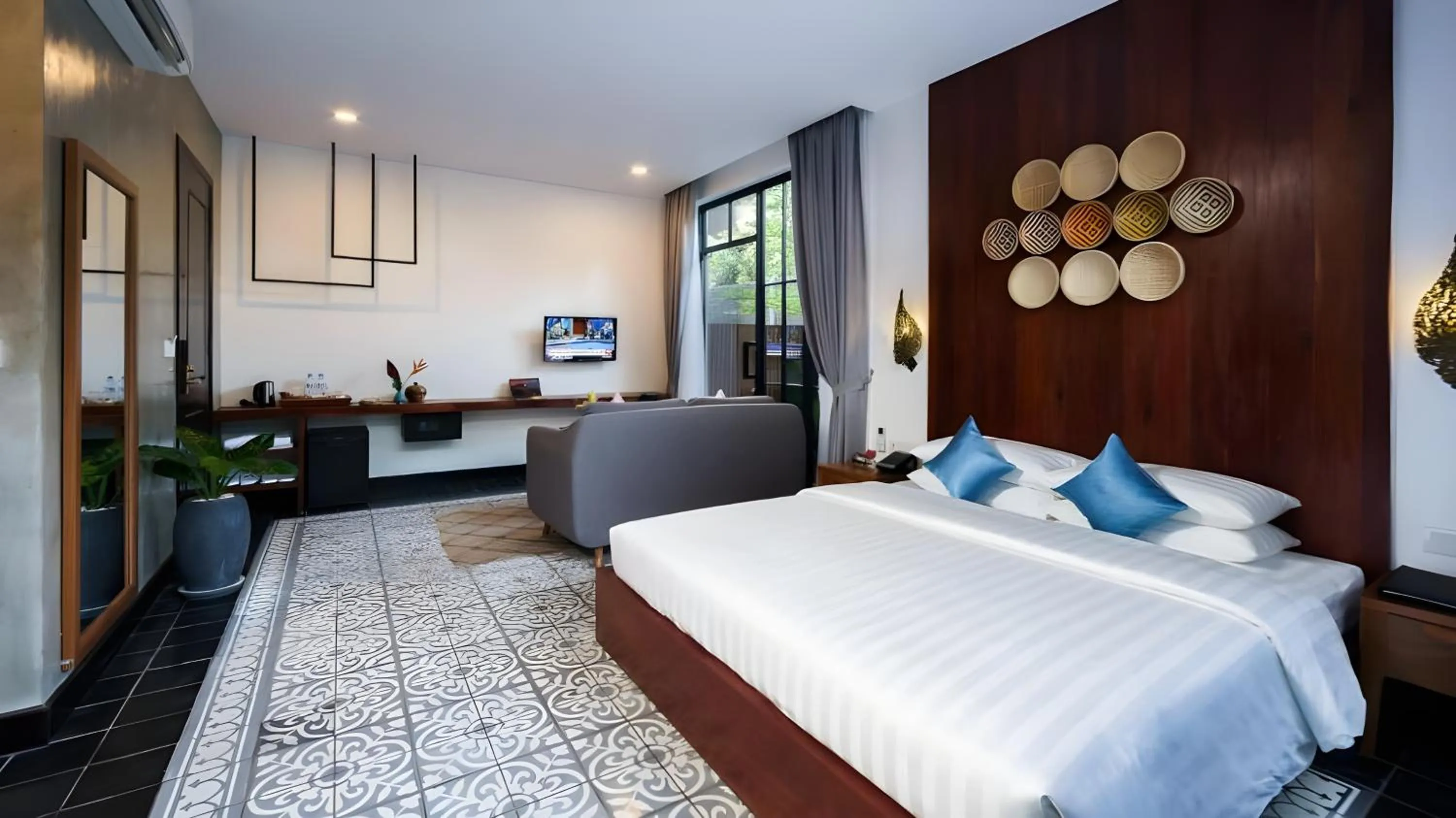 Bedroom, Bed in Vihara The City of Temples