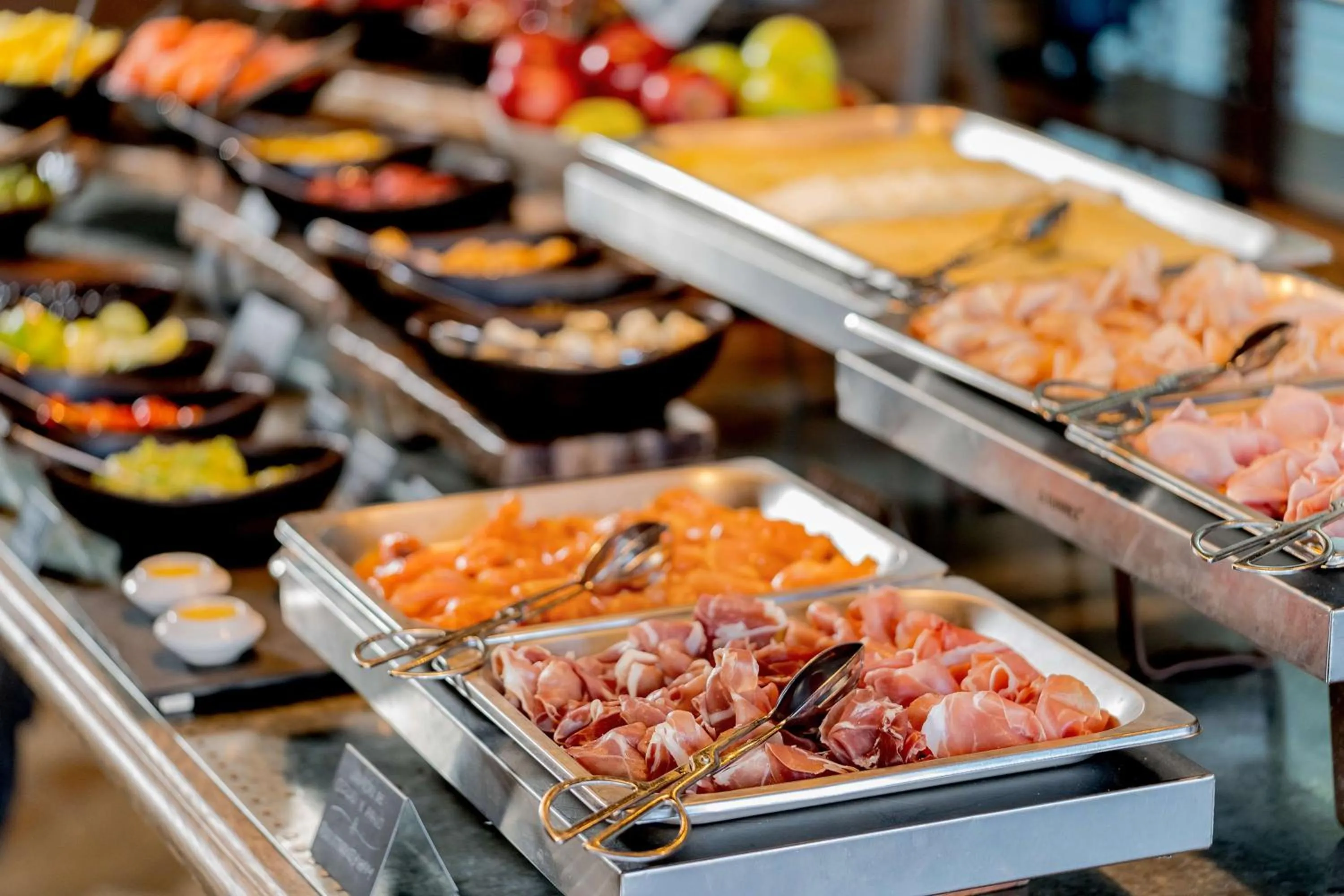 Restaurant/places to eat in Hyatt Centric Las Condes Santiago