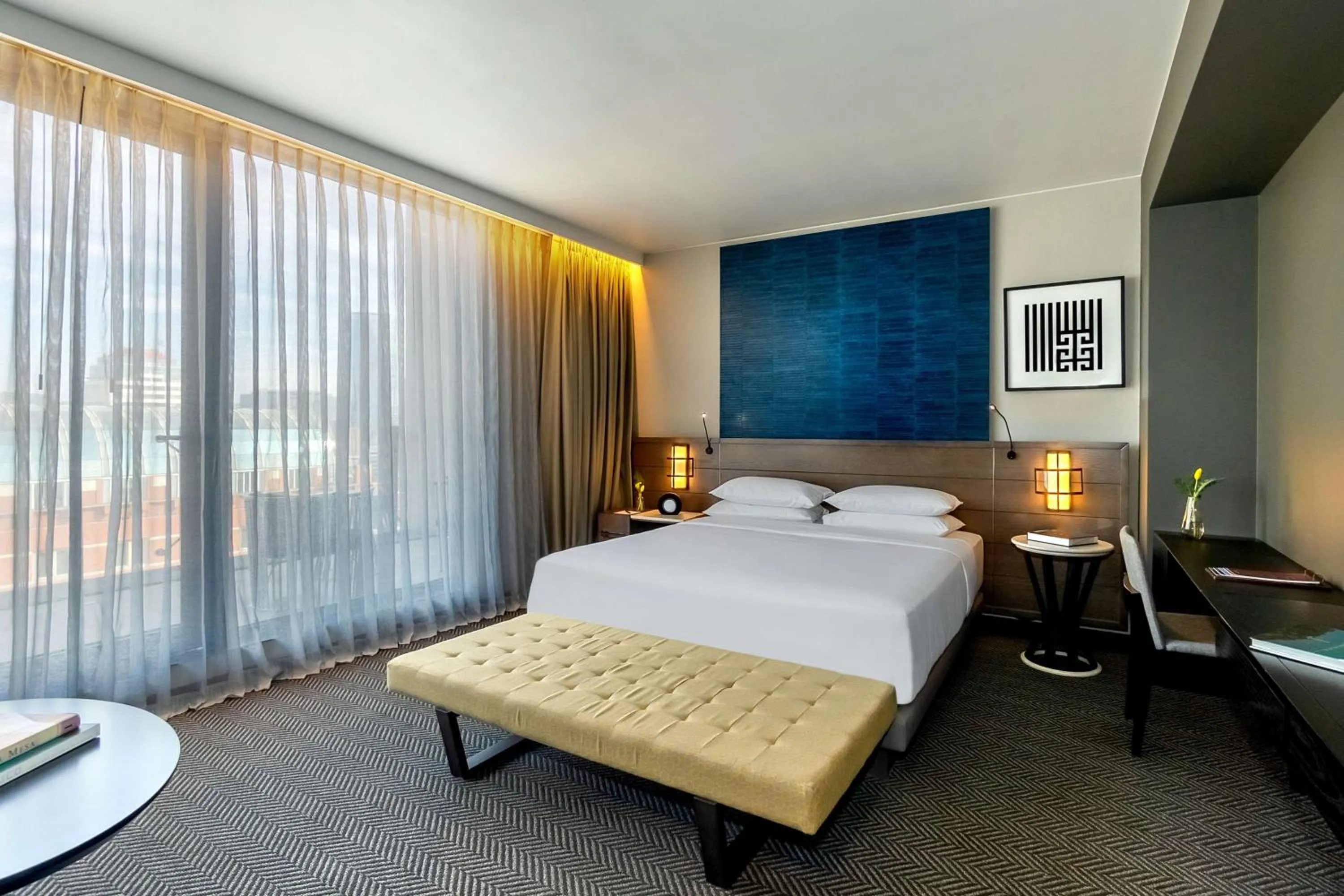 Photo of the whole room, Bed in Hyatt Centric Las Condes Santiago