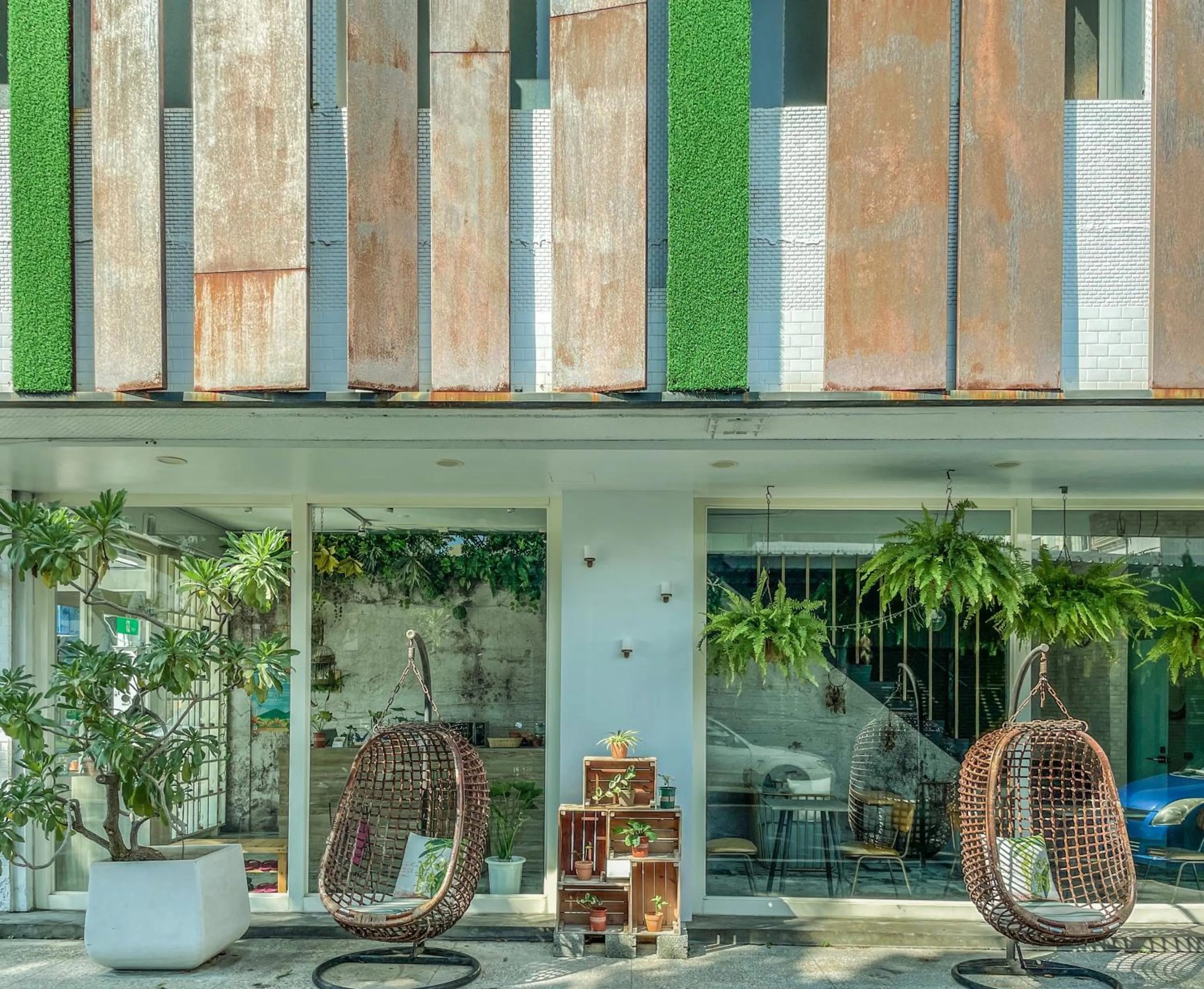 Property building in Romantic Time