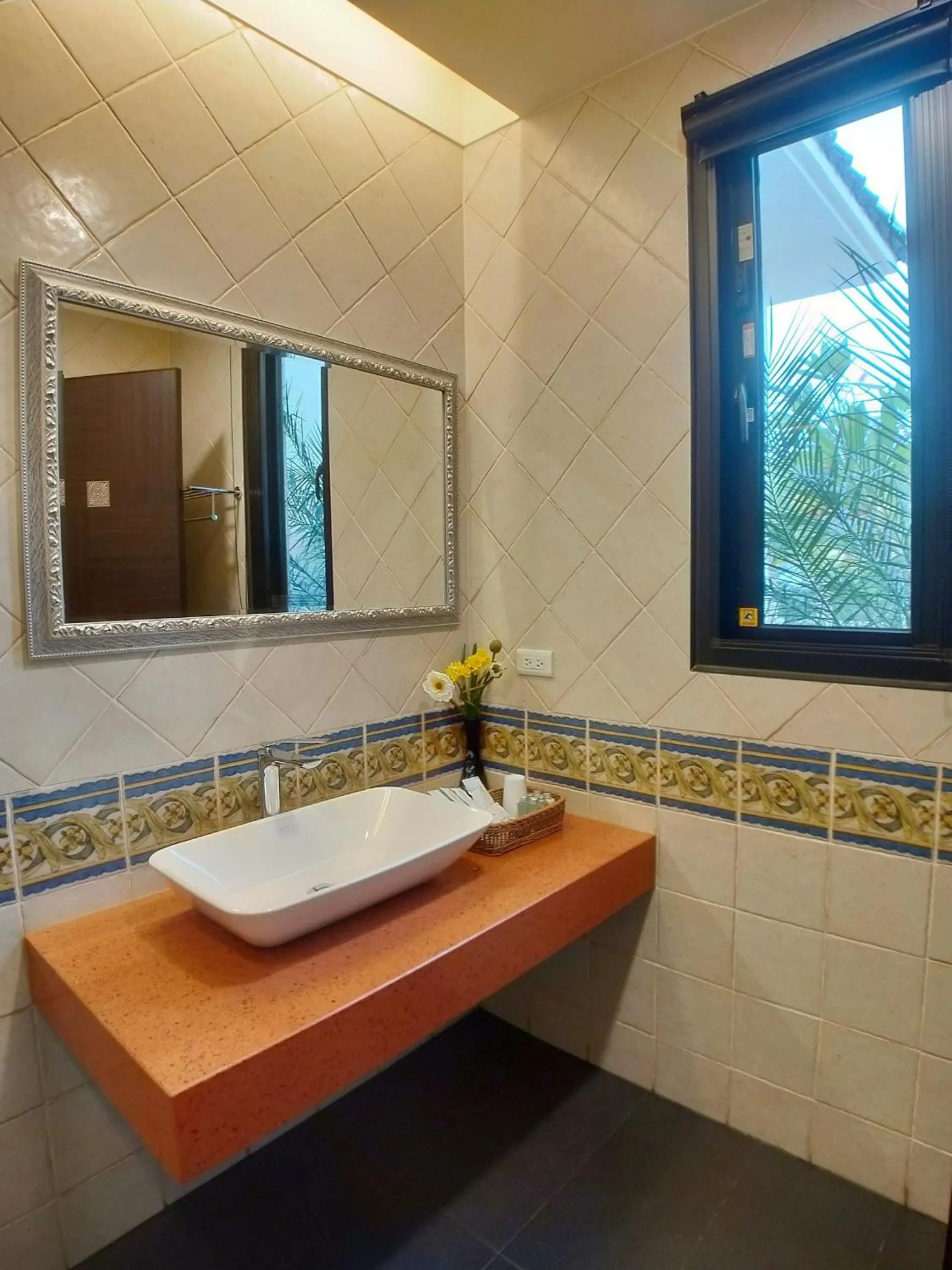 Bathroom in Kurumba JiJi B&B