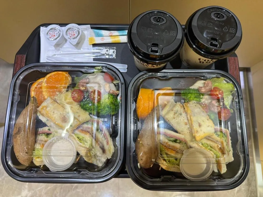 Food in Kurumba JiJi B&B