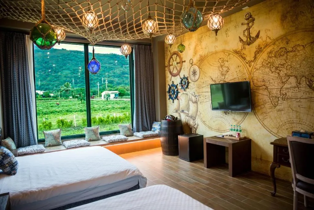 Photo of the whole room, Bed in The Dawn B&B