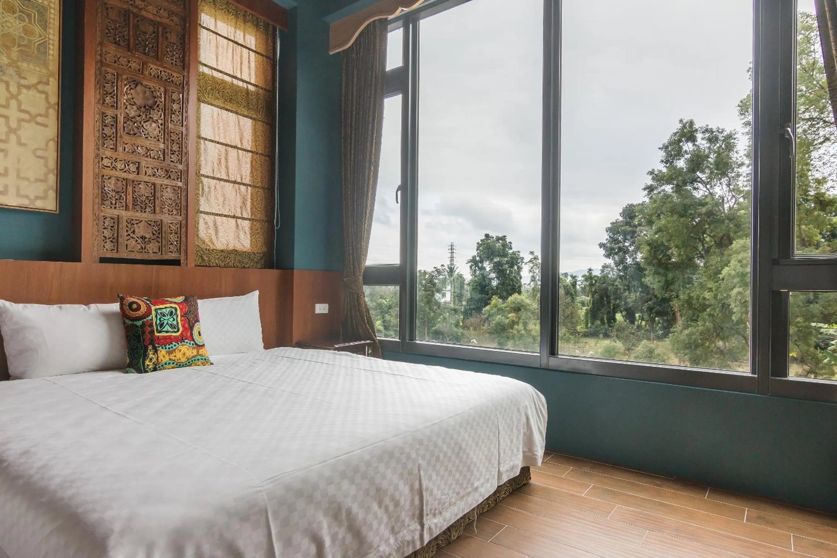 bunk bed, Bed in The Dawn B&B